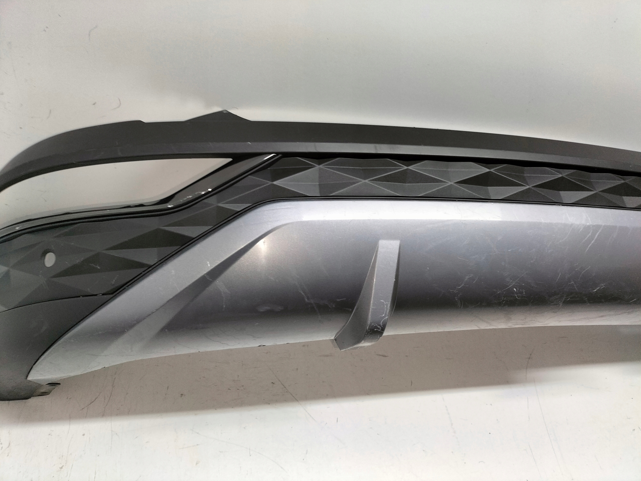 ZADNÝ NÁRAZNÍK HYUNDAI TUCSON 4 IV 20-