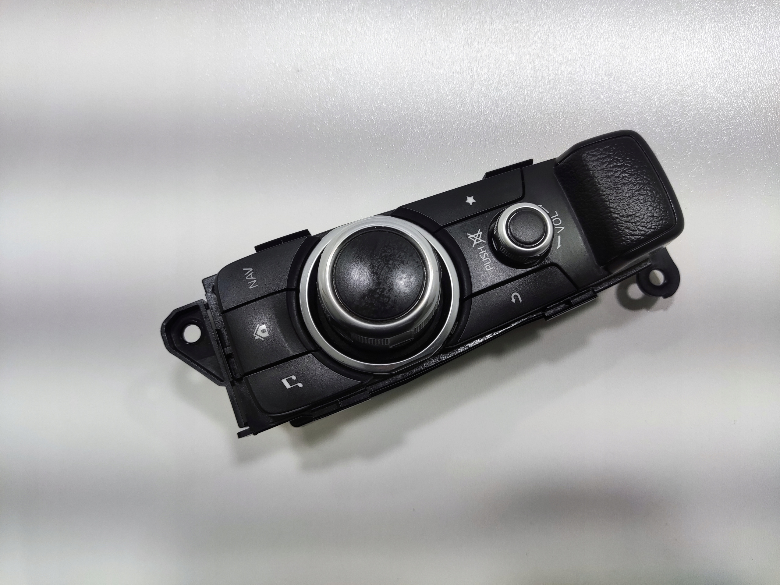 PANEL VYPÍNAČ OVLÁDANIA RÁDIA NAVIGACIE MAZDA CX-3 CX3 LDB5J66 15-18