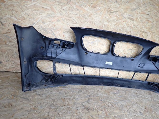 BMW F10 F11 5 09-13 PREDNÝ NÁRAZNÍK