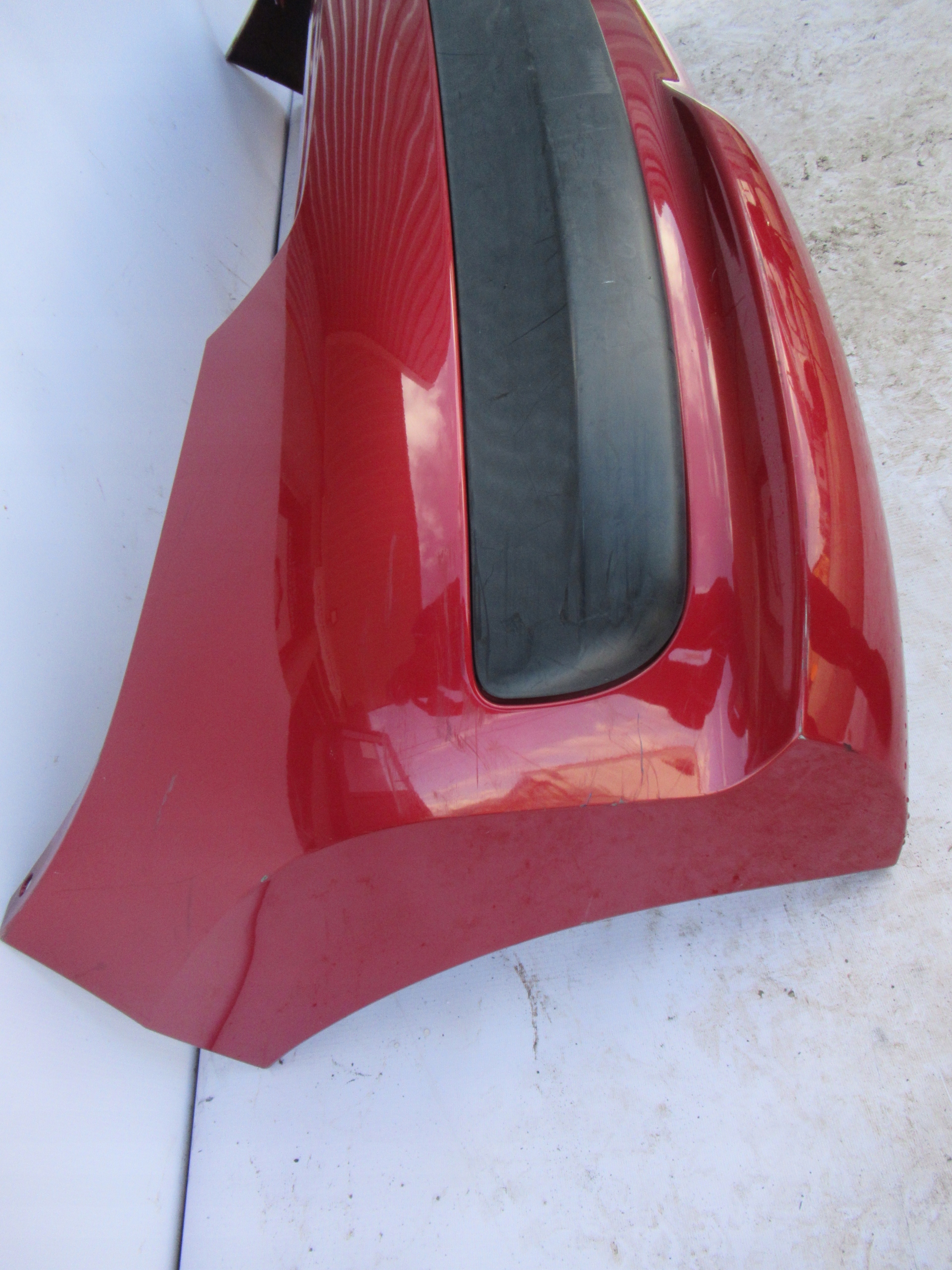 ZADNÝ NÁRAZNÍK PEUGEOT 207 HB