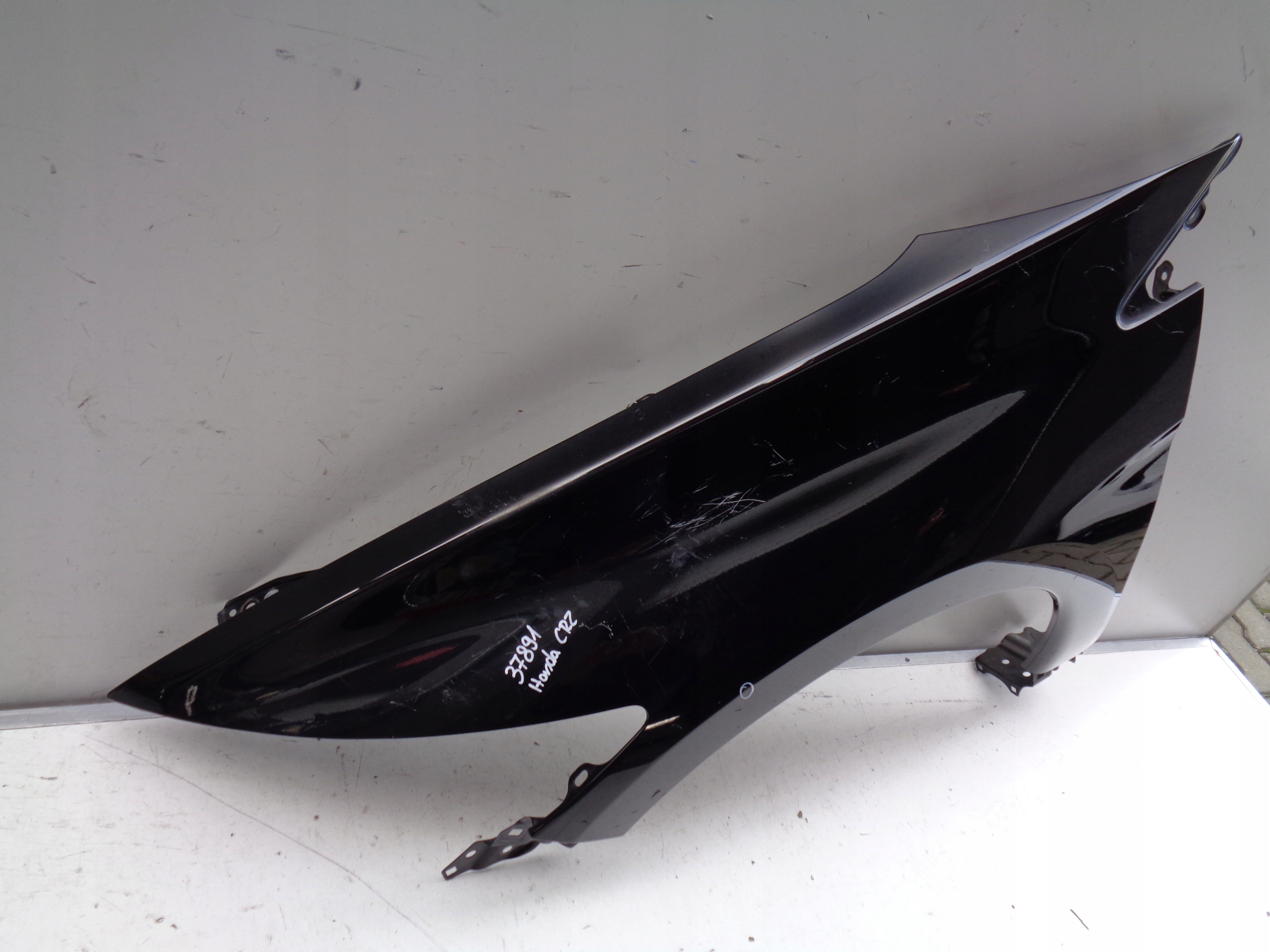 ĽAVÝ PREDNÝ BLATNÍK HONDA CRZ NR 37891