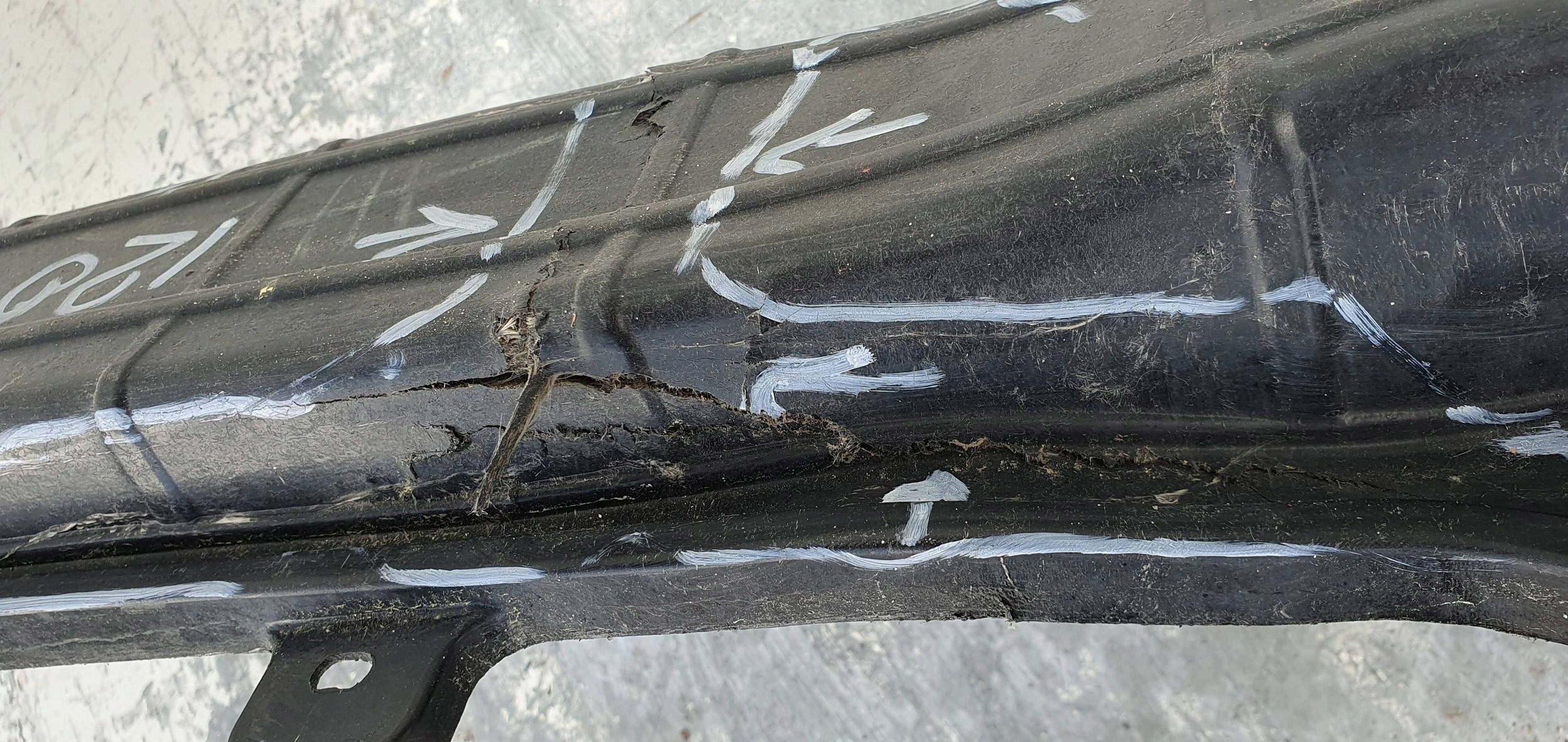 Hyundai i20 II 2 86631-C8000 VÝSTUHA ZADNÉHO NÁRAZNÍKAnego