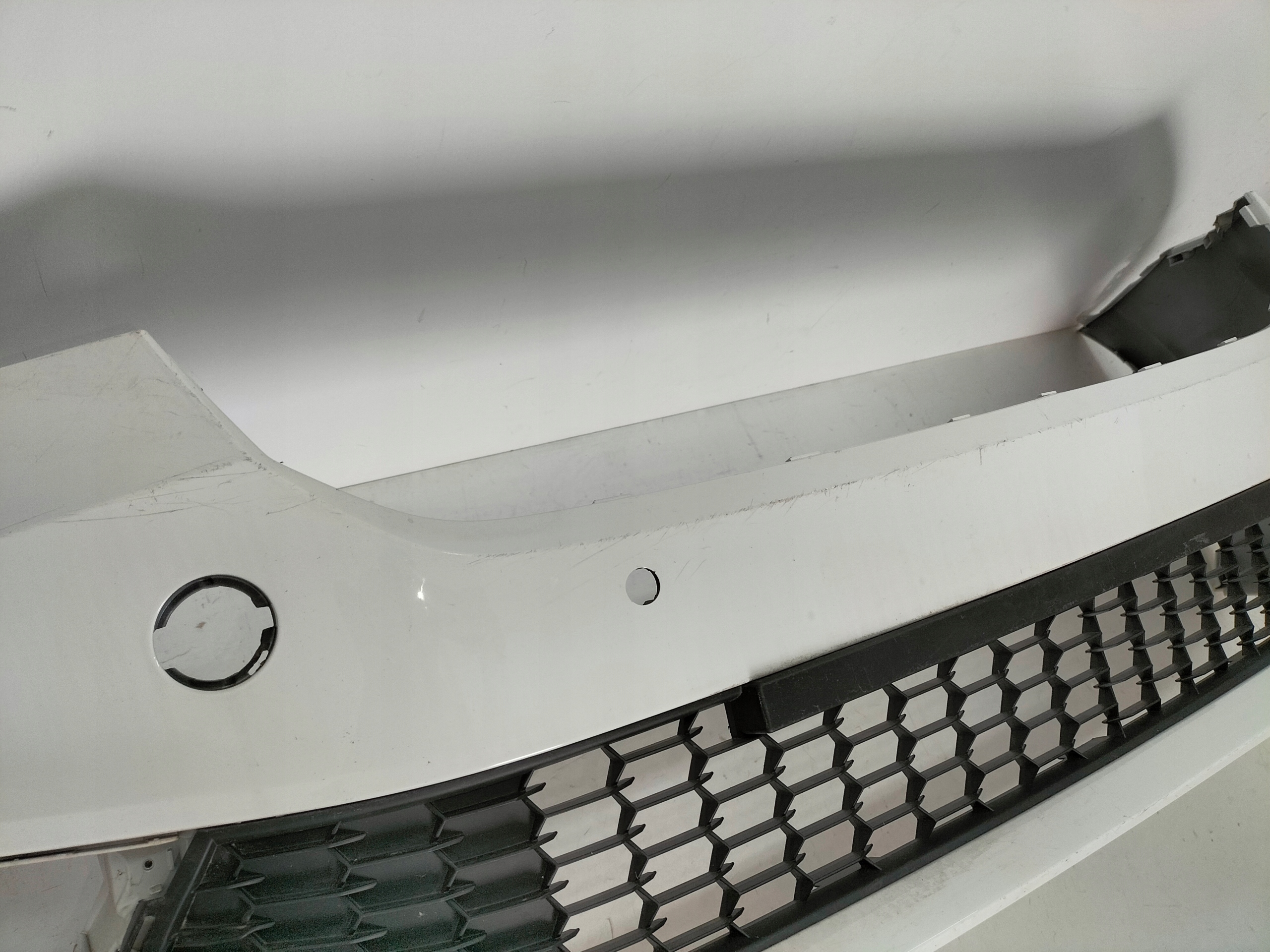 PREDNÝ NÁRAZNÍK SKODA FABIA 4 IV 21-