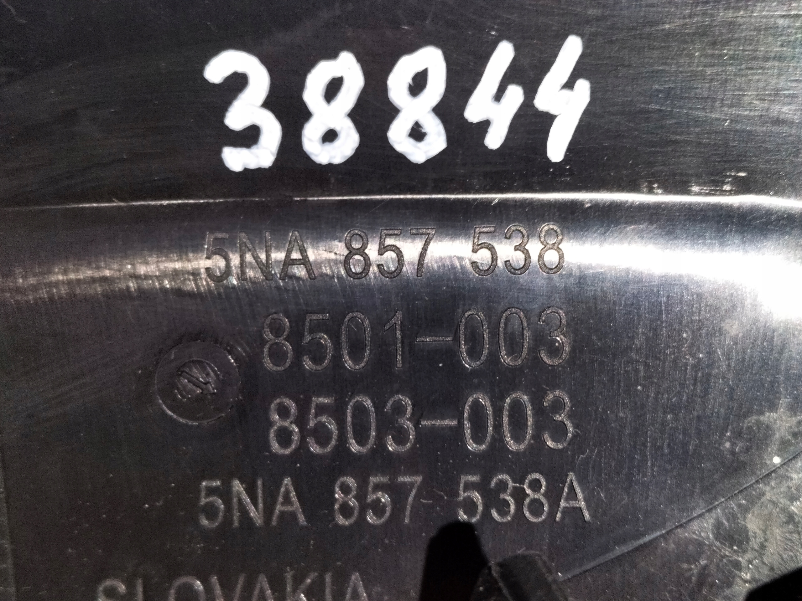 OBAL PRAVÉHO ZRKADLA VW TIGUAN II 16-