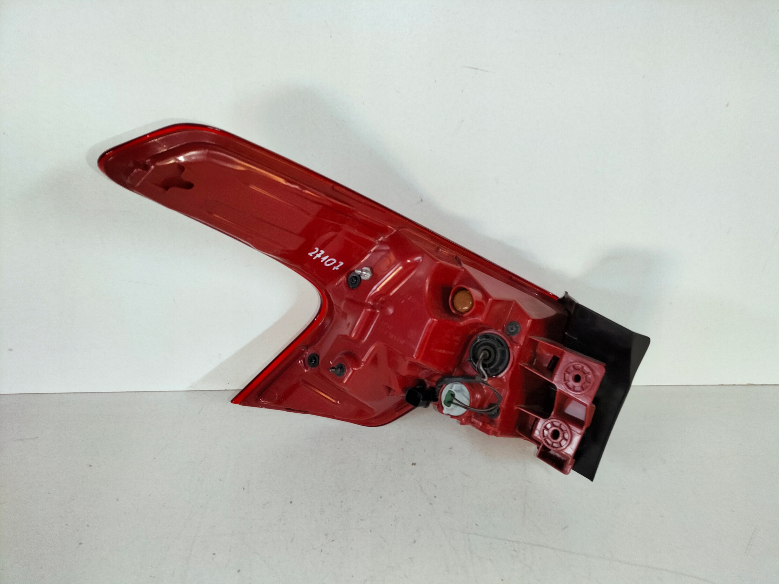 PRAVE ZADNE SVETLO HYUNDAI SANTA FE IV LIFT 21-