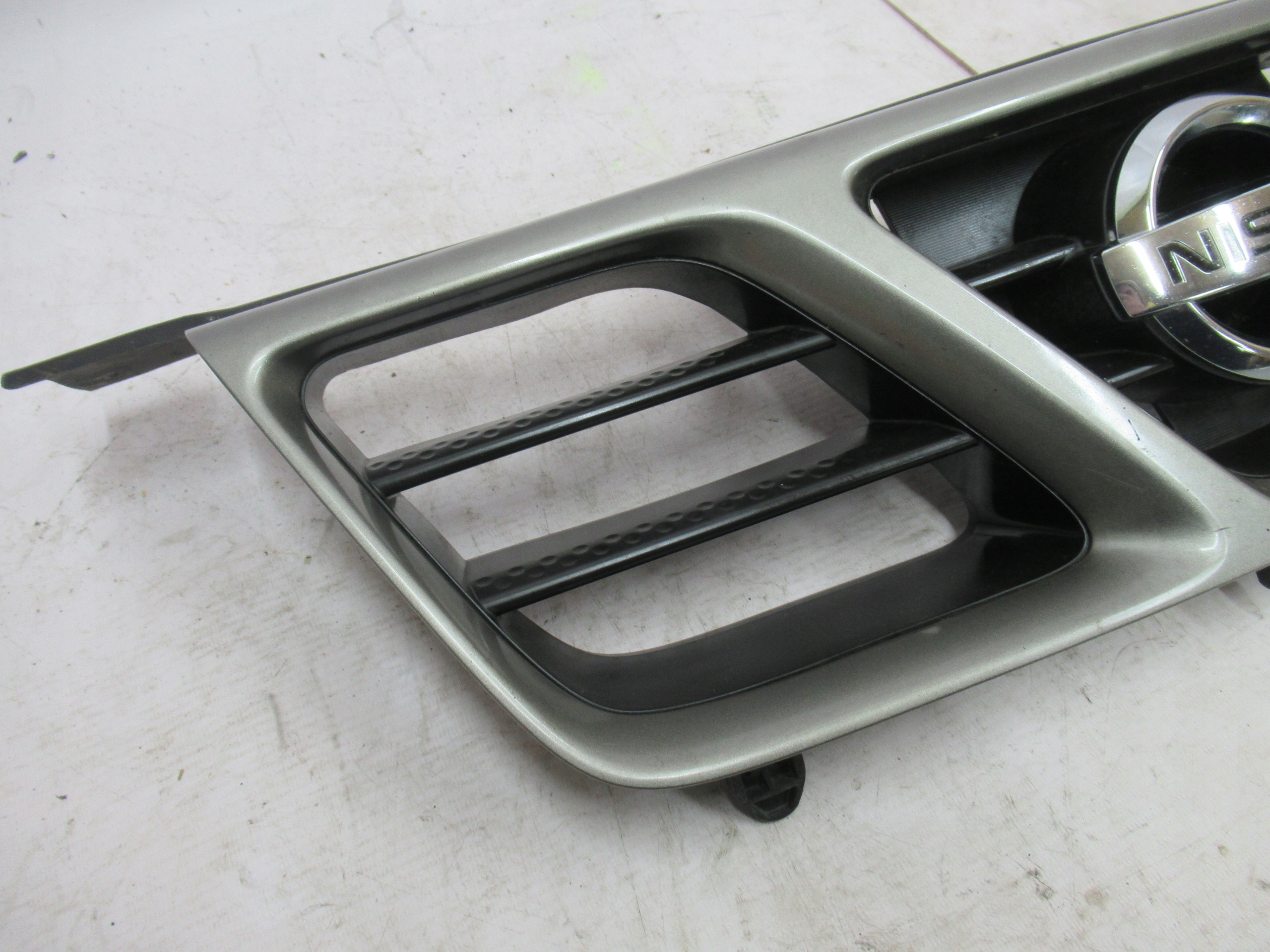 MRIEZKA LISTA NISSAN X TRAIL T30