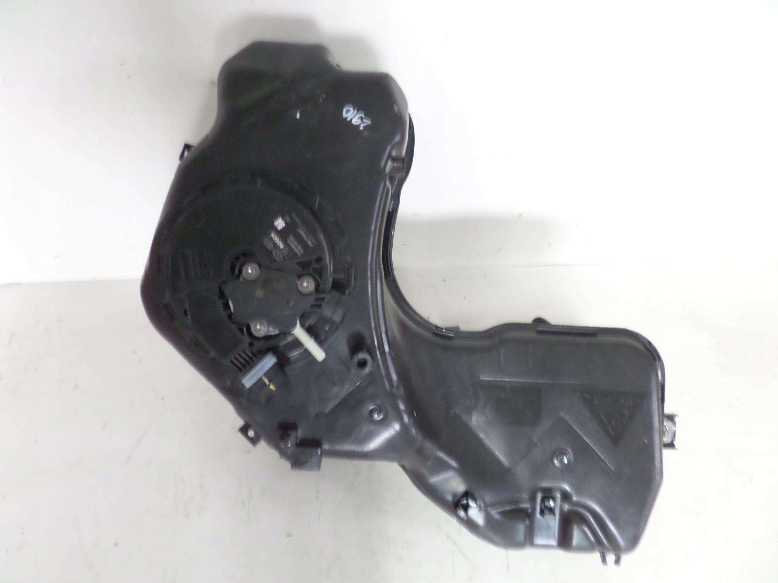 NADOBKA AdBlue KIA SORENTO III LIFT 18- CRDI