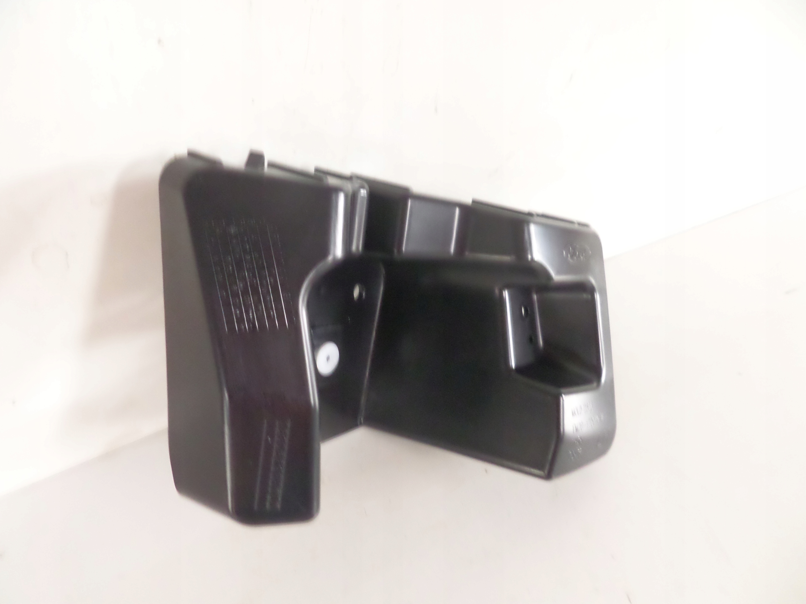 LAVY ZADNY DRZIAK FORD S MAX S-MAX MK2 15-