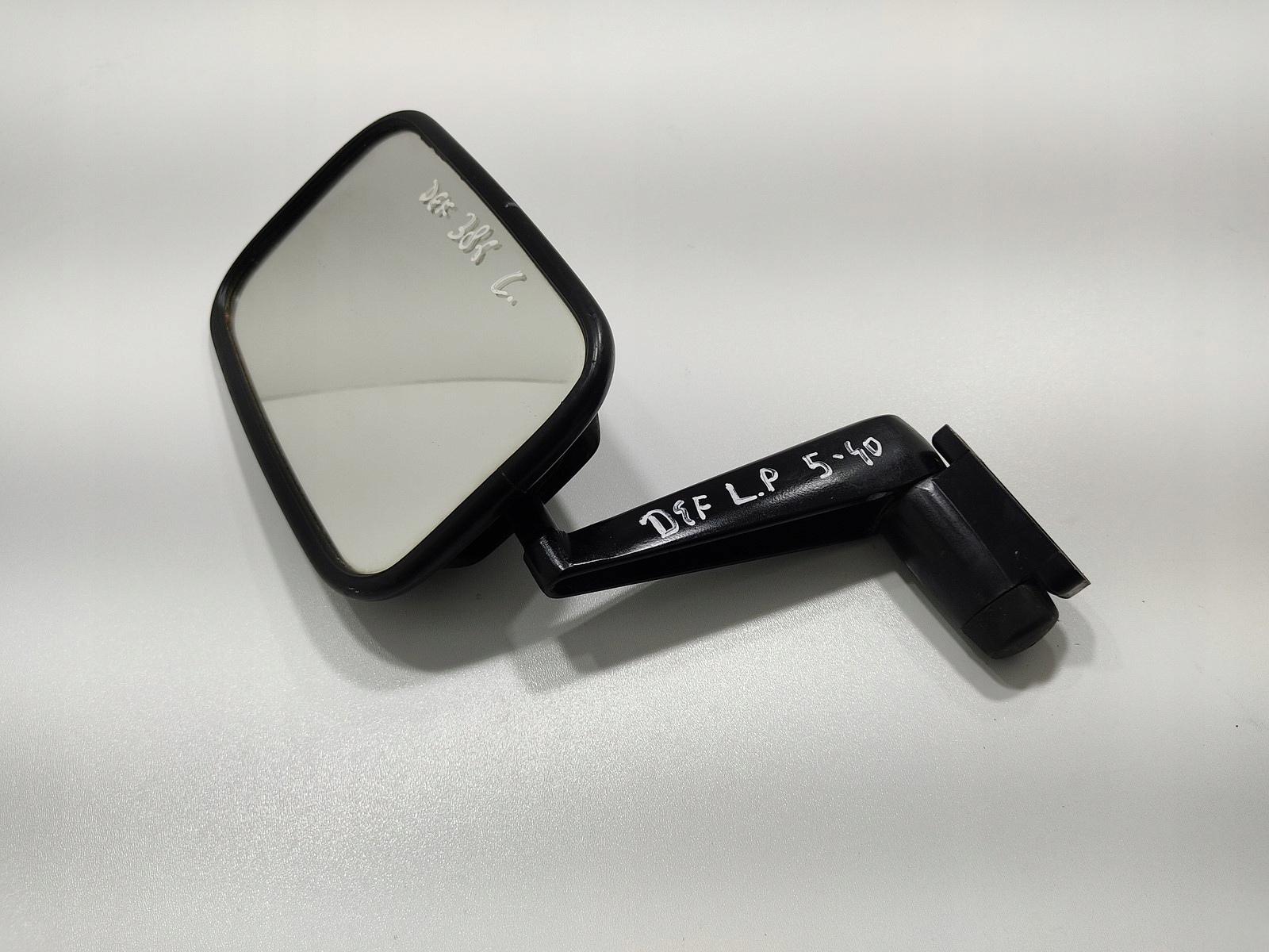 ĽAVÉ ZRKADLO LAND ROVER DEFENDER EUROPA 1999-2016