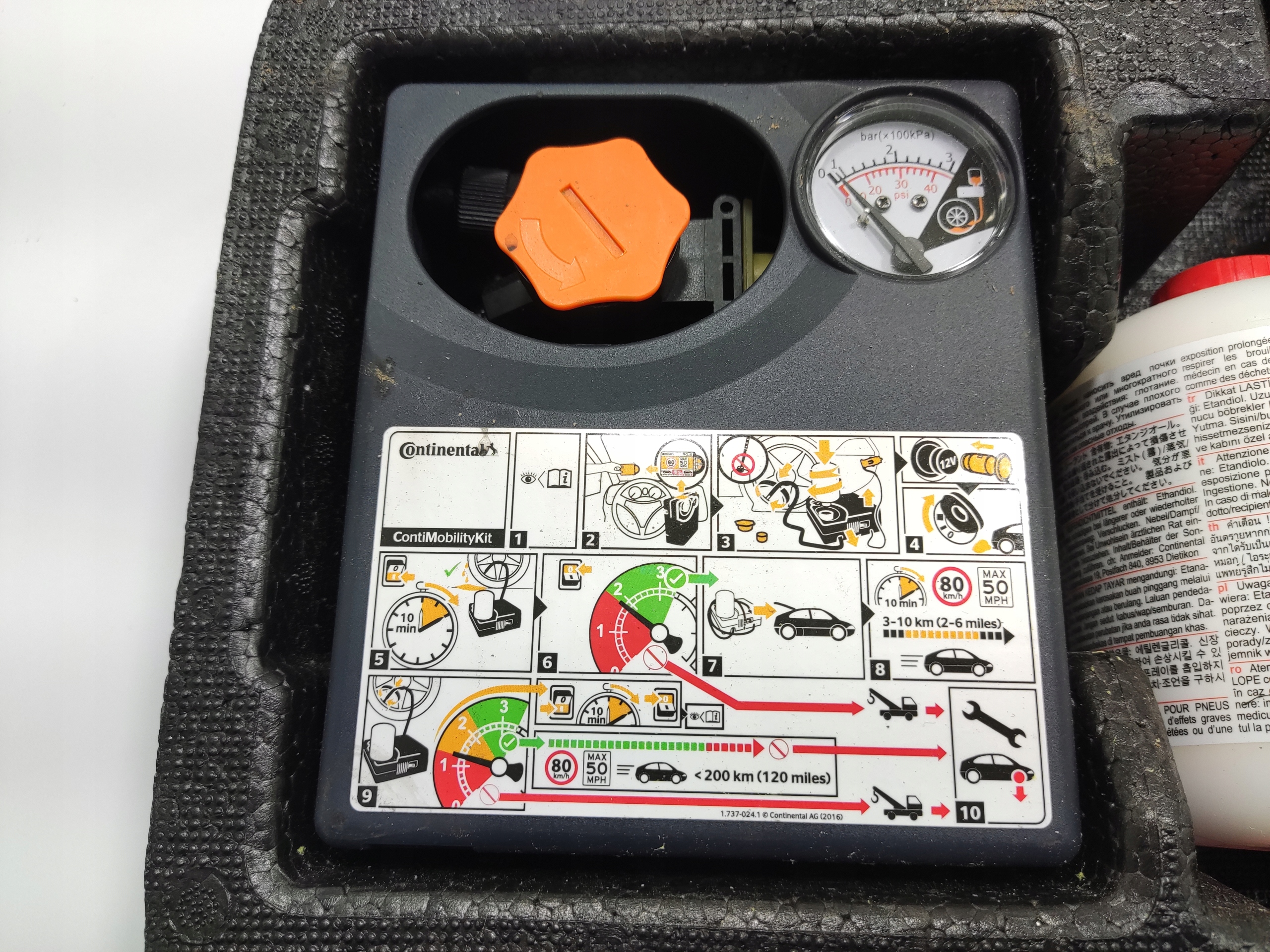 NOSIČ KOŁA ZDVIHÁK, SADA NÁRADIA KOMPRESOR KOLIES BYD SEAL 2024-25 EKEA-5608051