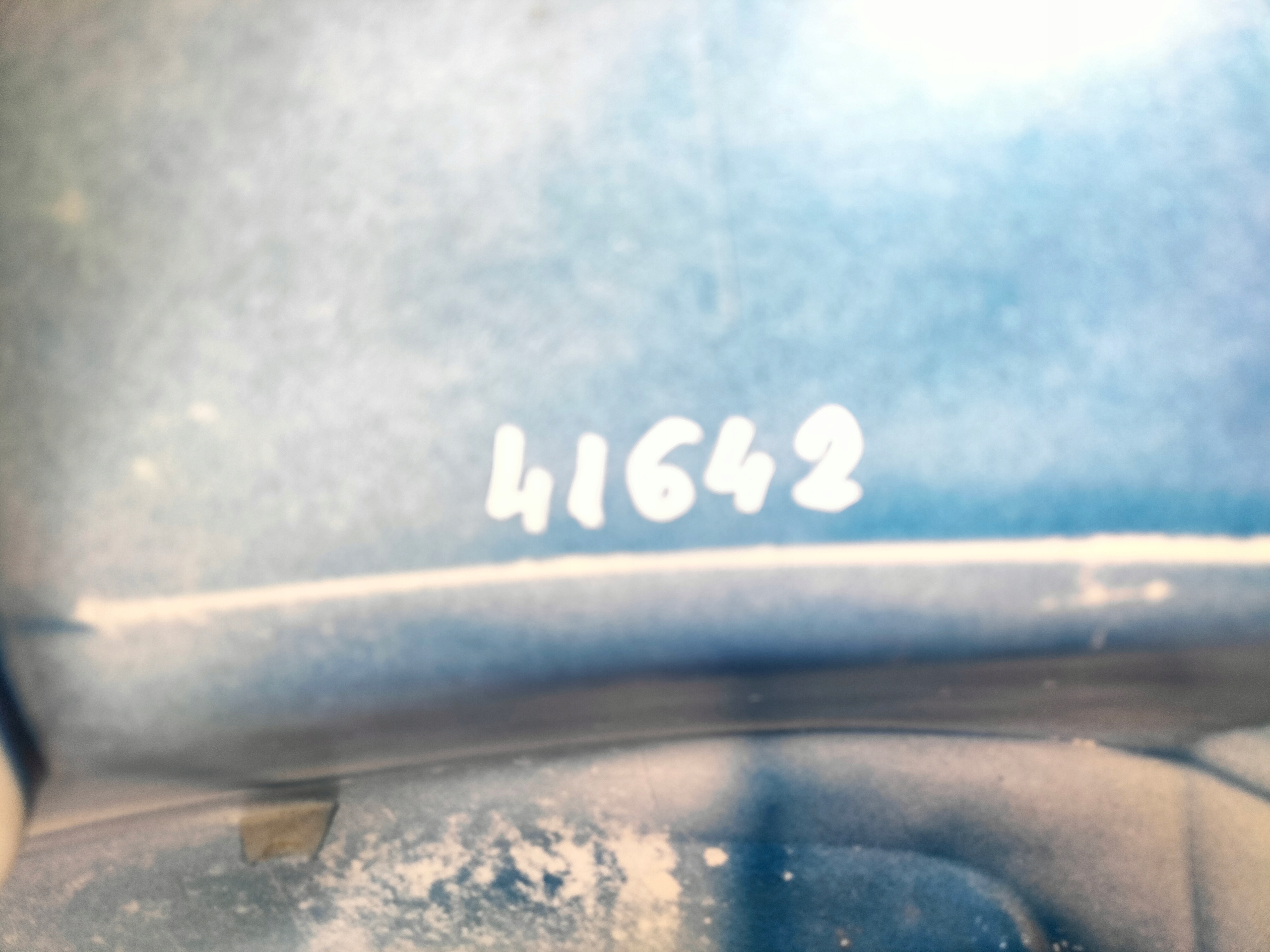 ZADNÝ NÁRAZNÍK FORD FOCUS MK4 18- HB