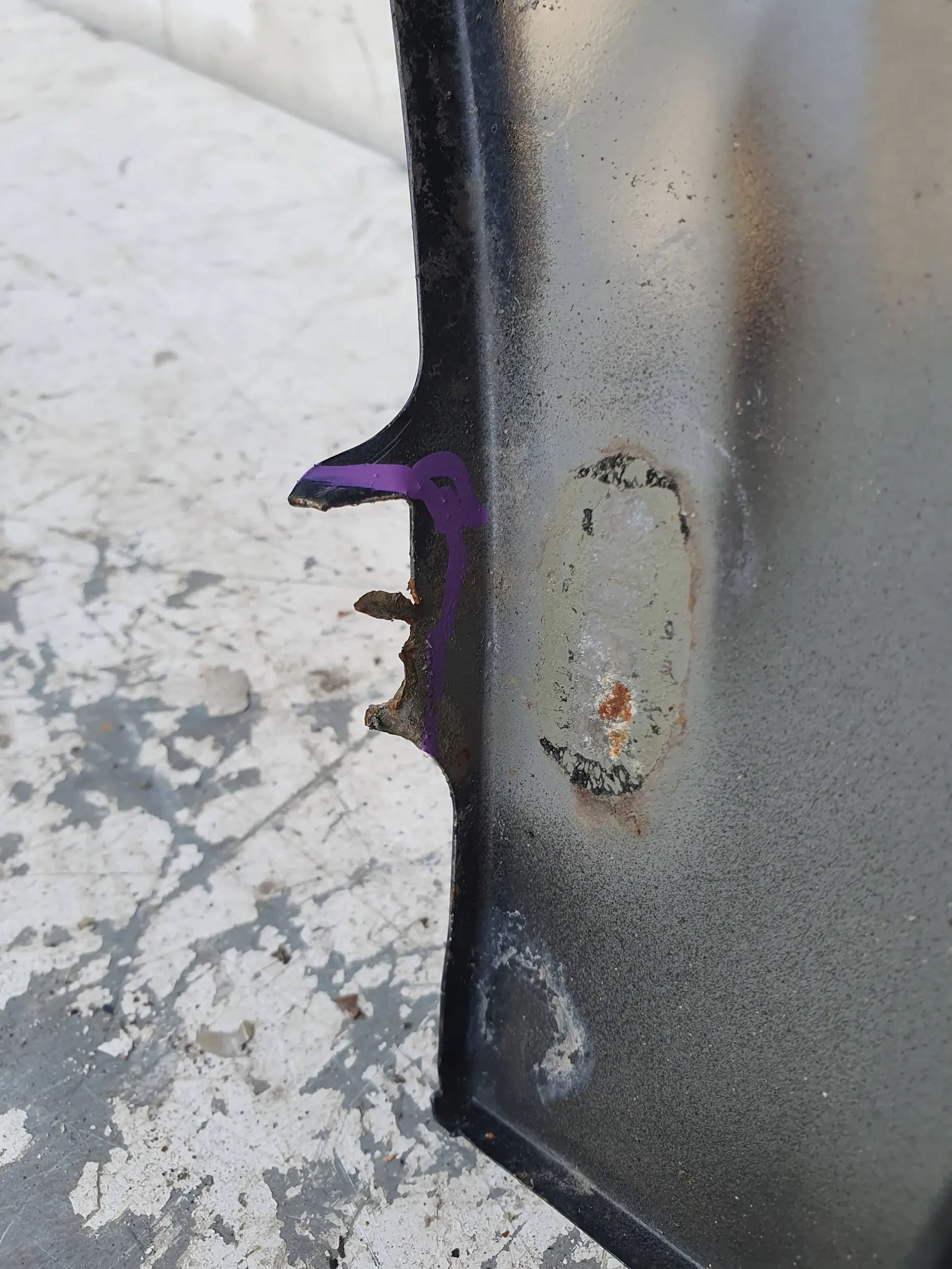 KIA Ceed III 3 PRAVY PREDNY BLATNIK