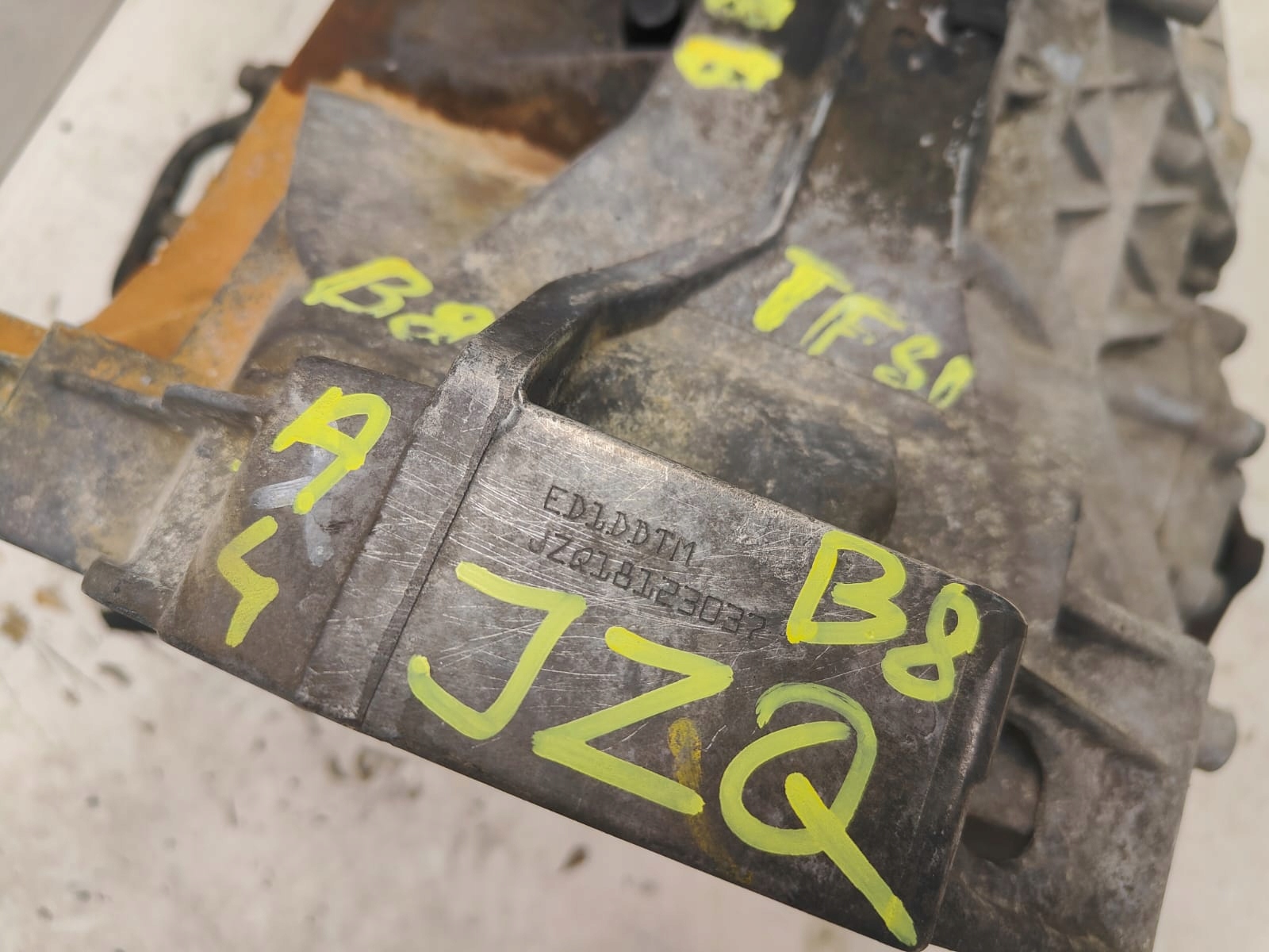 Audi a4 b8 a5 tfsi JZQ PREVODOVKA AUTOMAT