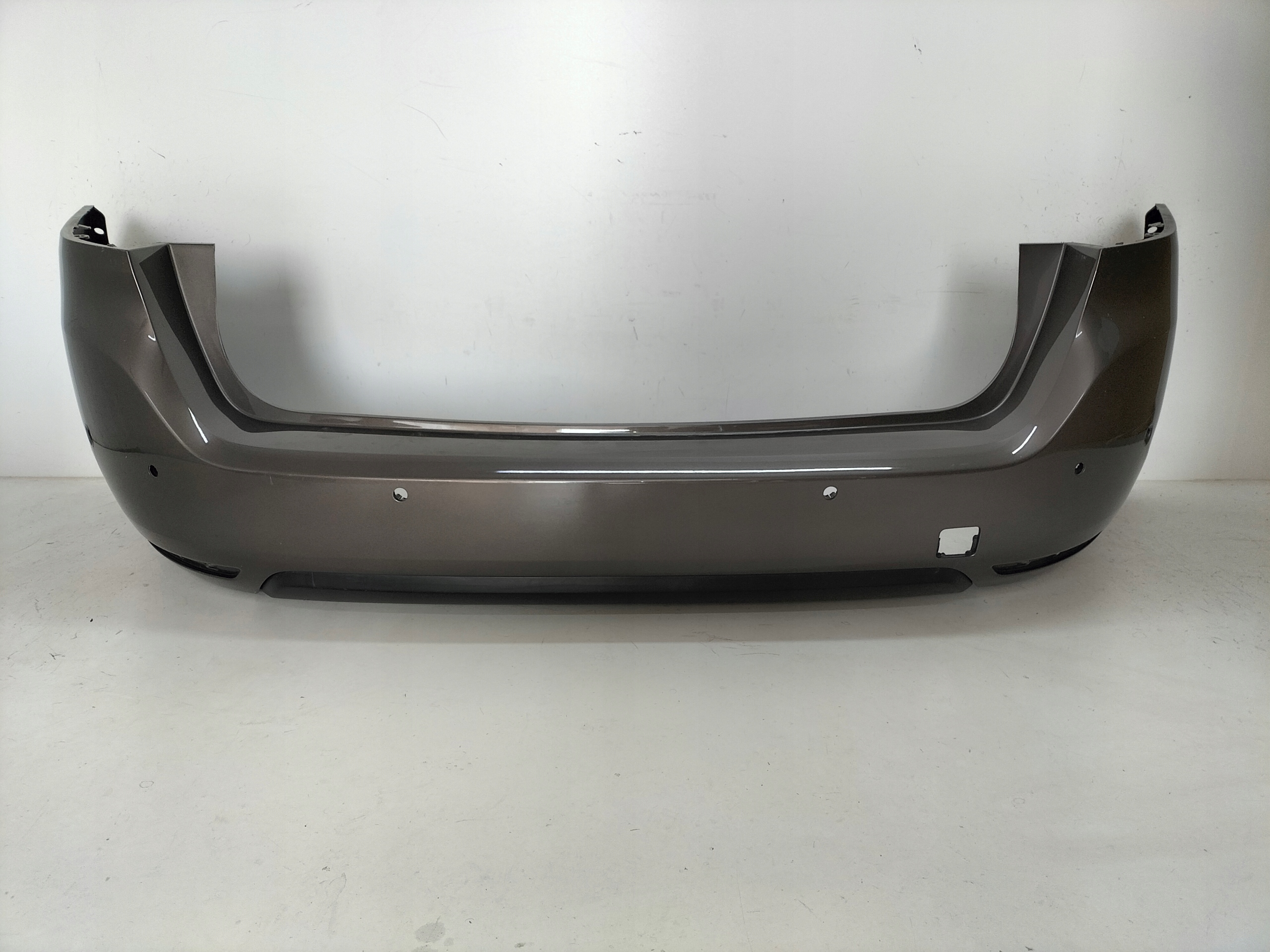 ZADNÝ NÁRAZNÍK PEUGEOT 308 II T9 13- SW KOMBI