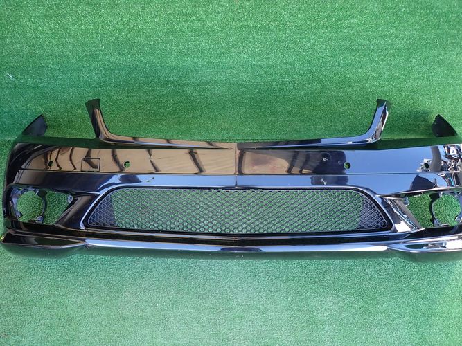 MERCEDES W204 C-KLASA AMG 07-10 PREDNÝ NÁRAZNÍK