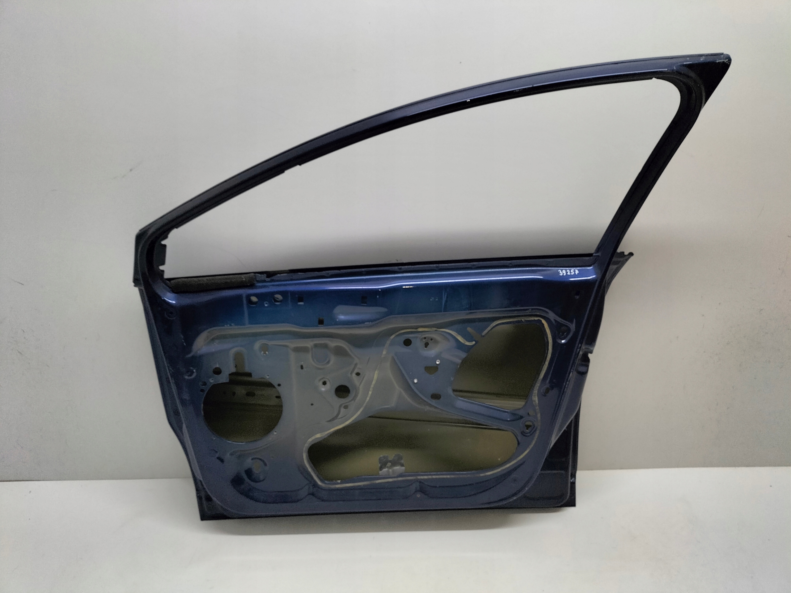 PRAVE PREDNE DVERE CITROEN C4 I 04-09