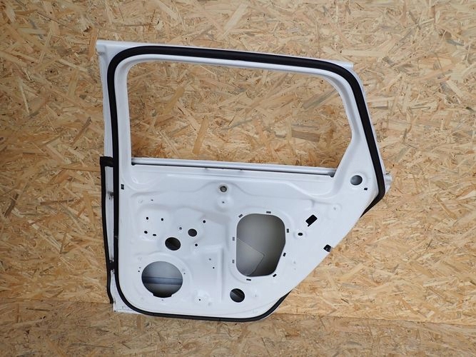 AUDI A6 C8 KOMBI 18- PRAVE ZADNE DVERE