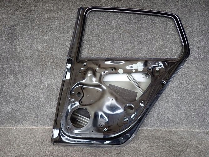 VW GOLF VII HB PRAVE ZADNE DVERE
