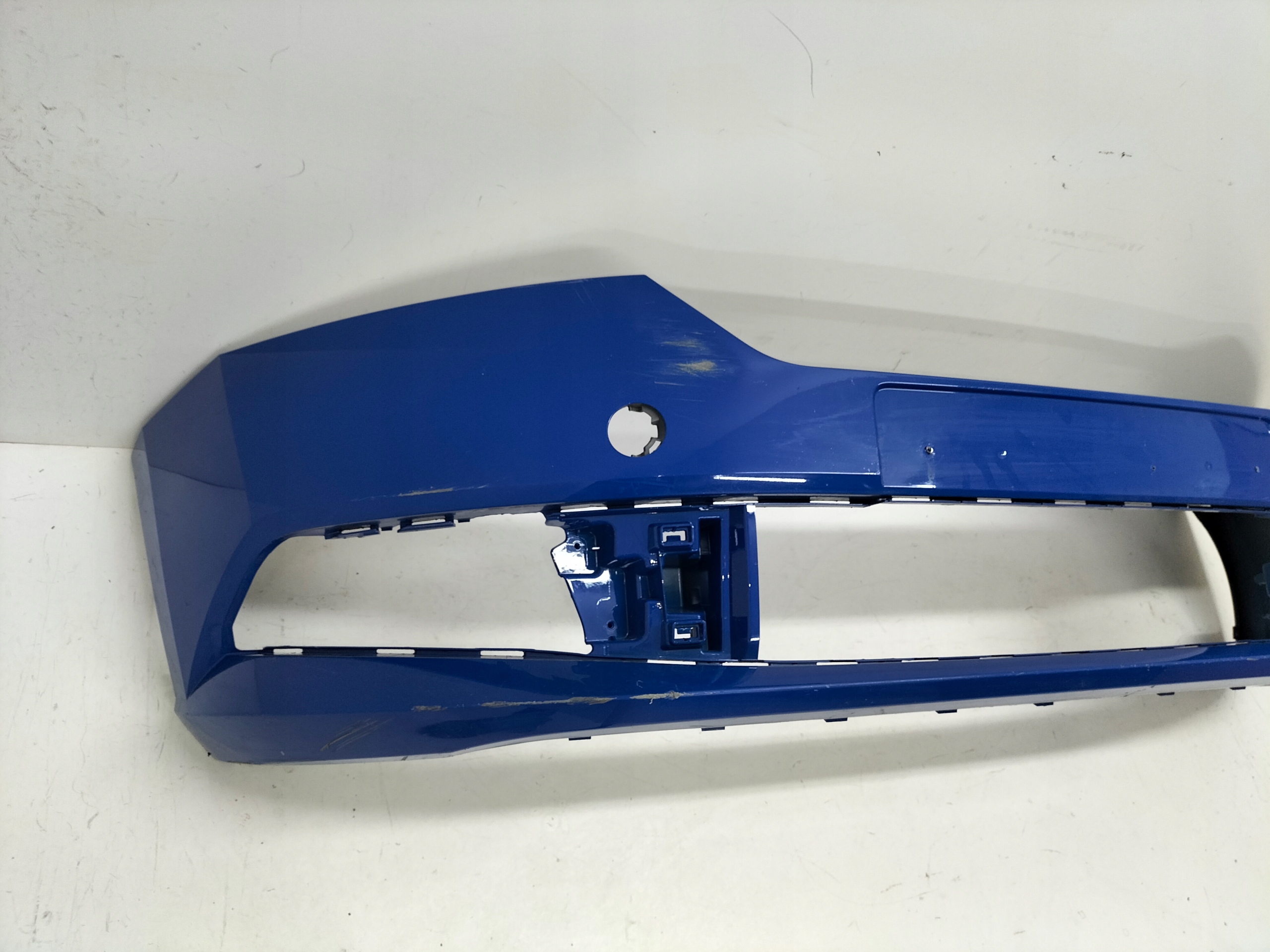 PREDNÝ NÁRAZNÍK SKODA FABIA III LIFT 18-