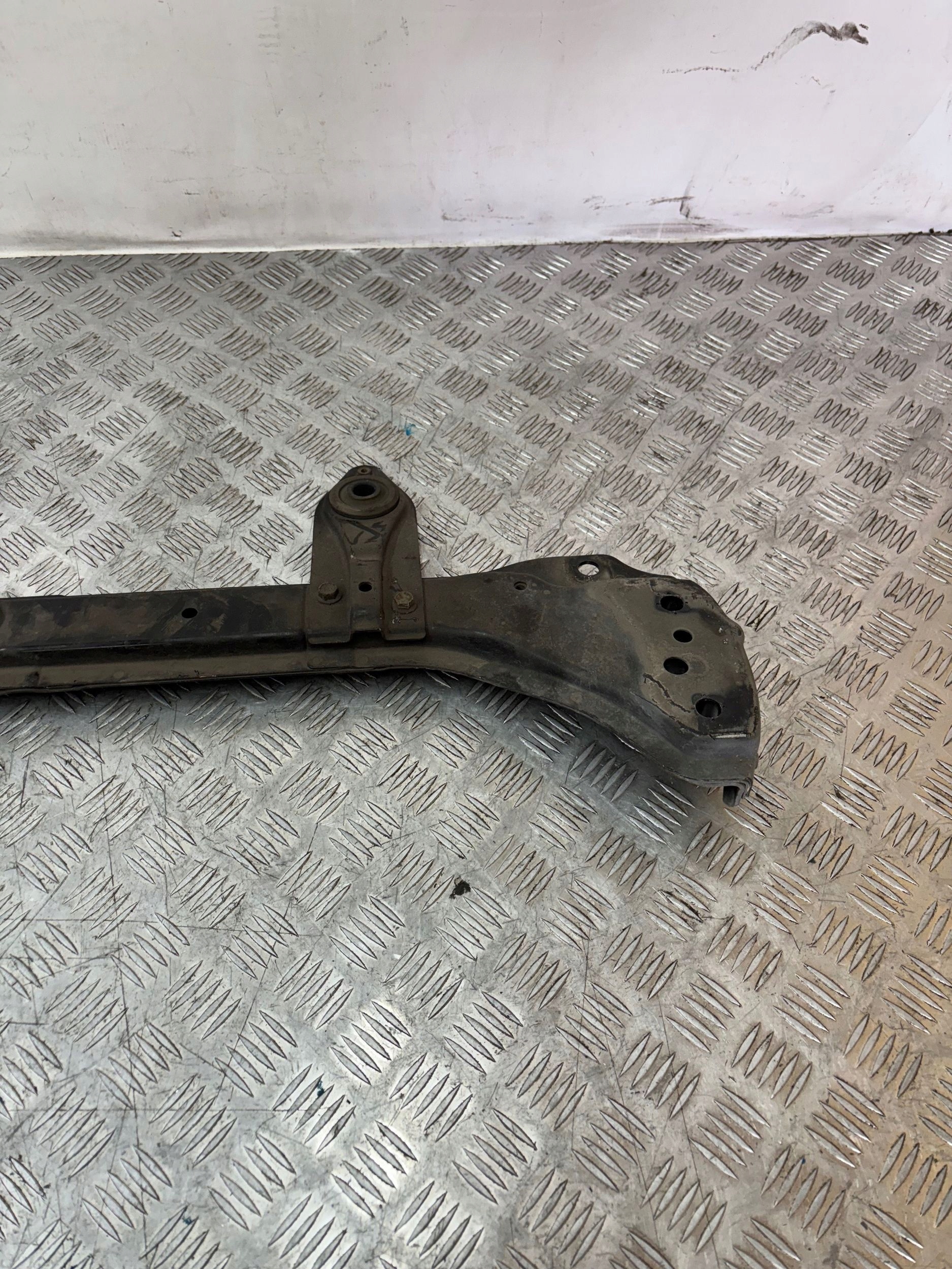 SPODNA VYSTUHA POD CHLADIČE FIAT SEDICI SX4