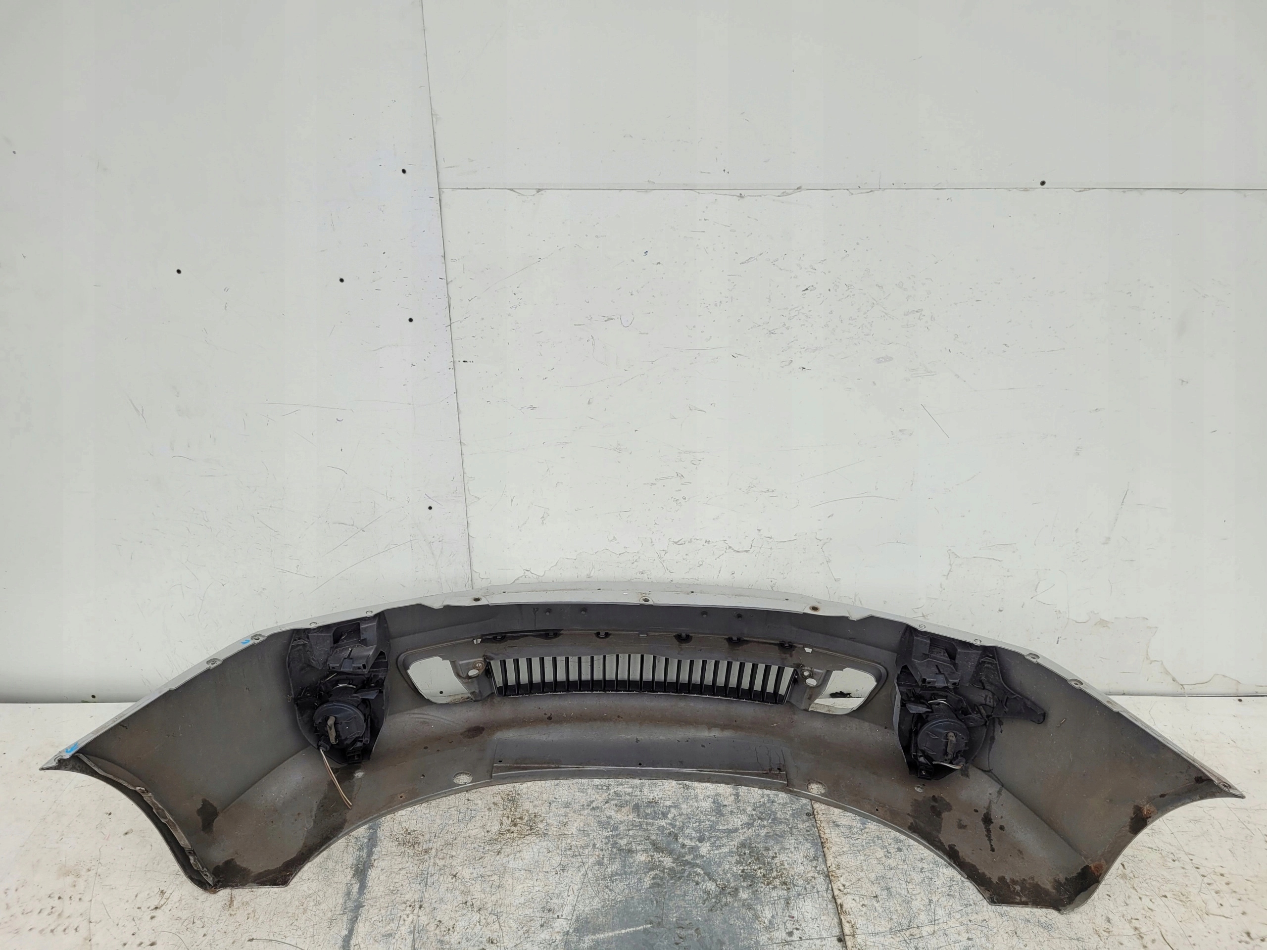 SKODA OCTAVIA II 2 RS PREDNÝ NÁRAZNÍK