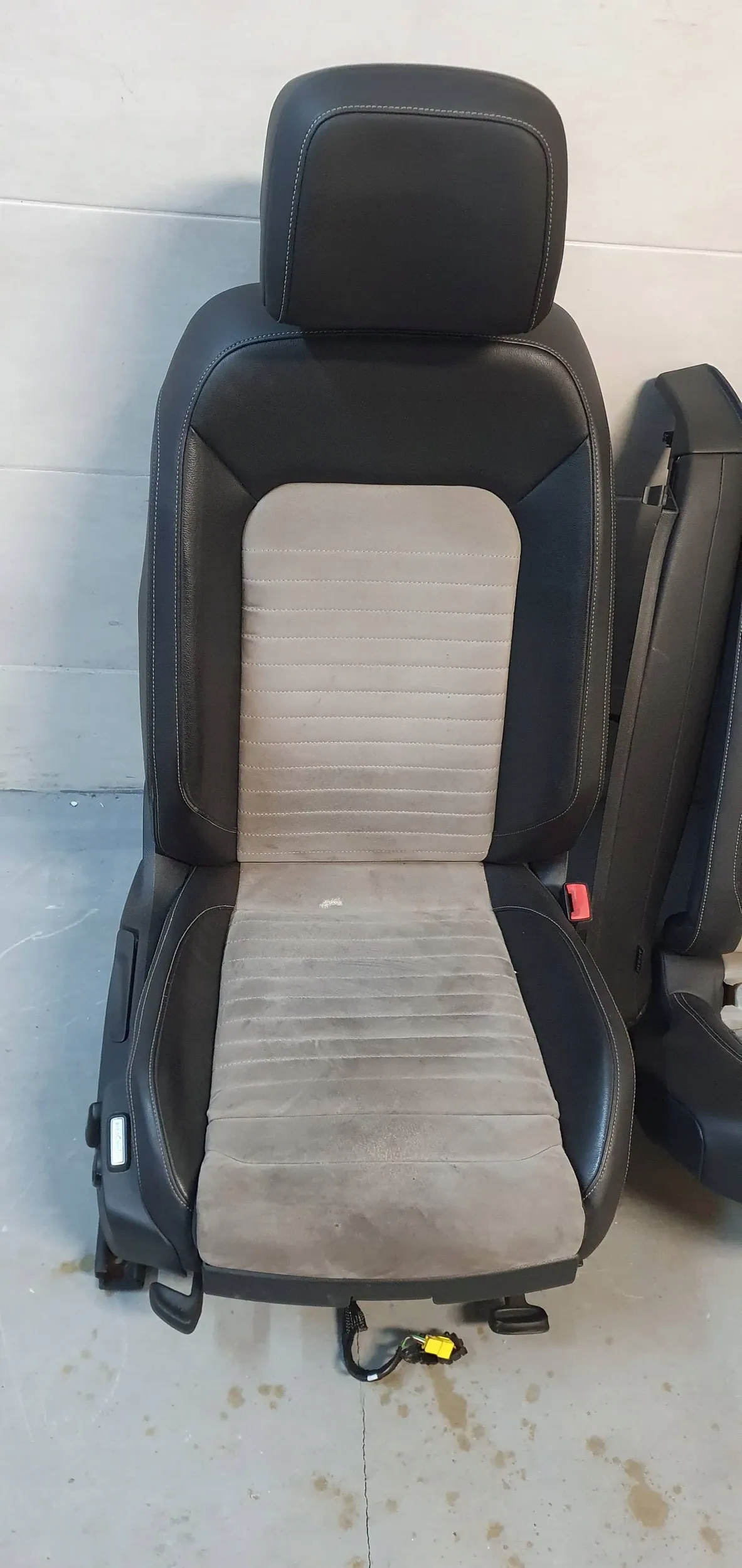VW PASSAT B8 KOMBI SEDAČKY