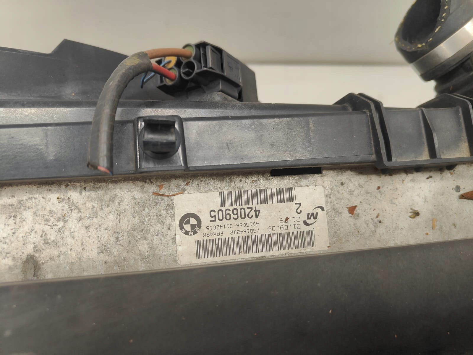 BMW e87 e81 PREDNÉ PÁS   KOMPLET VÝSTUHA CHLADIČE WENZAD 116i BENZIN n43