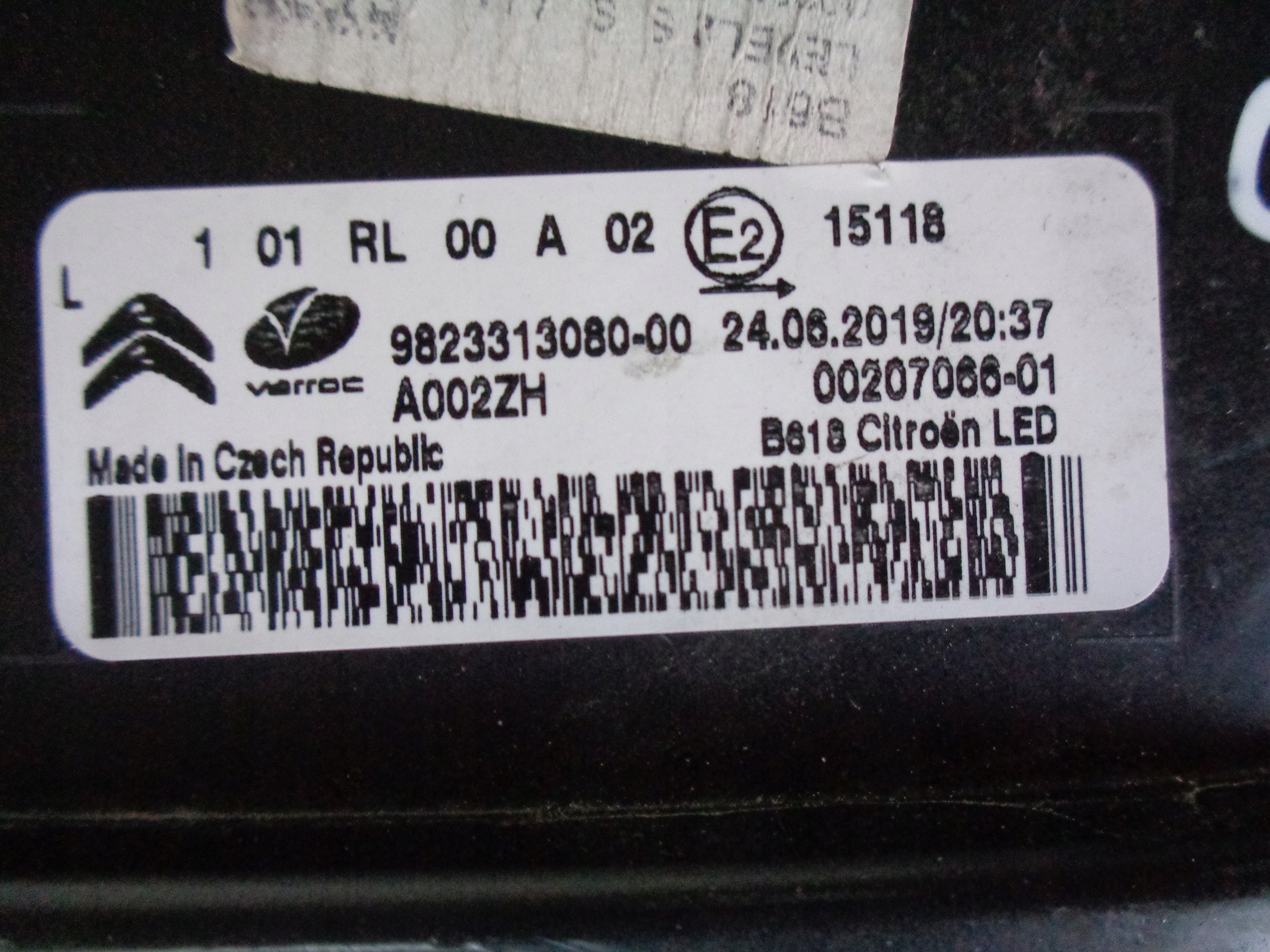 LAVA HMLOVKA CITROEN C3 III LED 16-