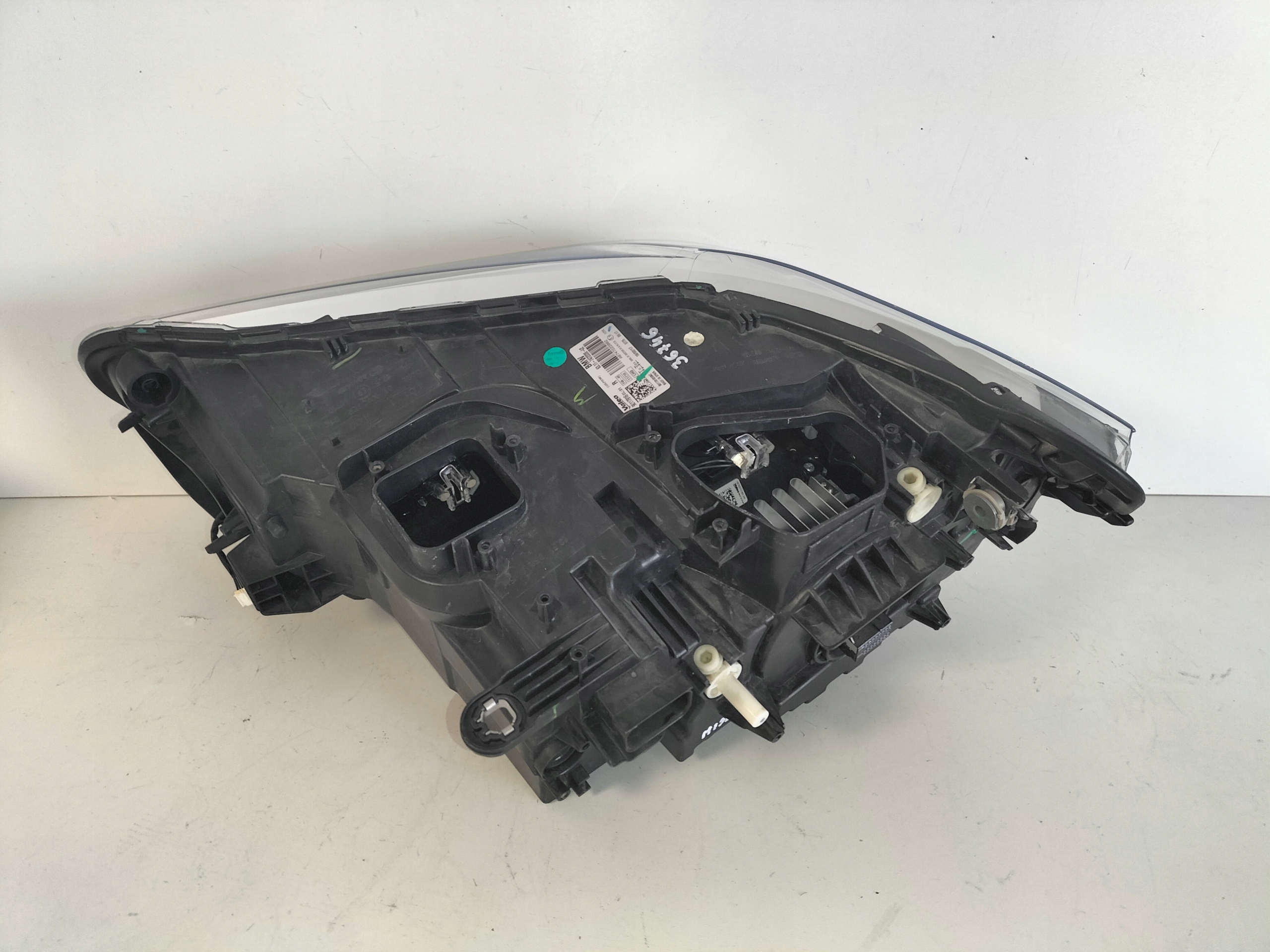 PREDNÉ SVETLO PREDNÝ SVETLOa BMW X1 F48 15-19 FULL LED