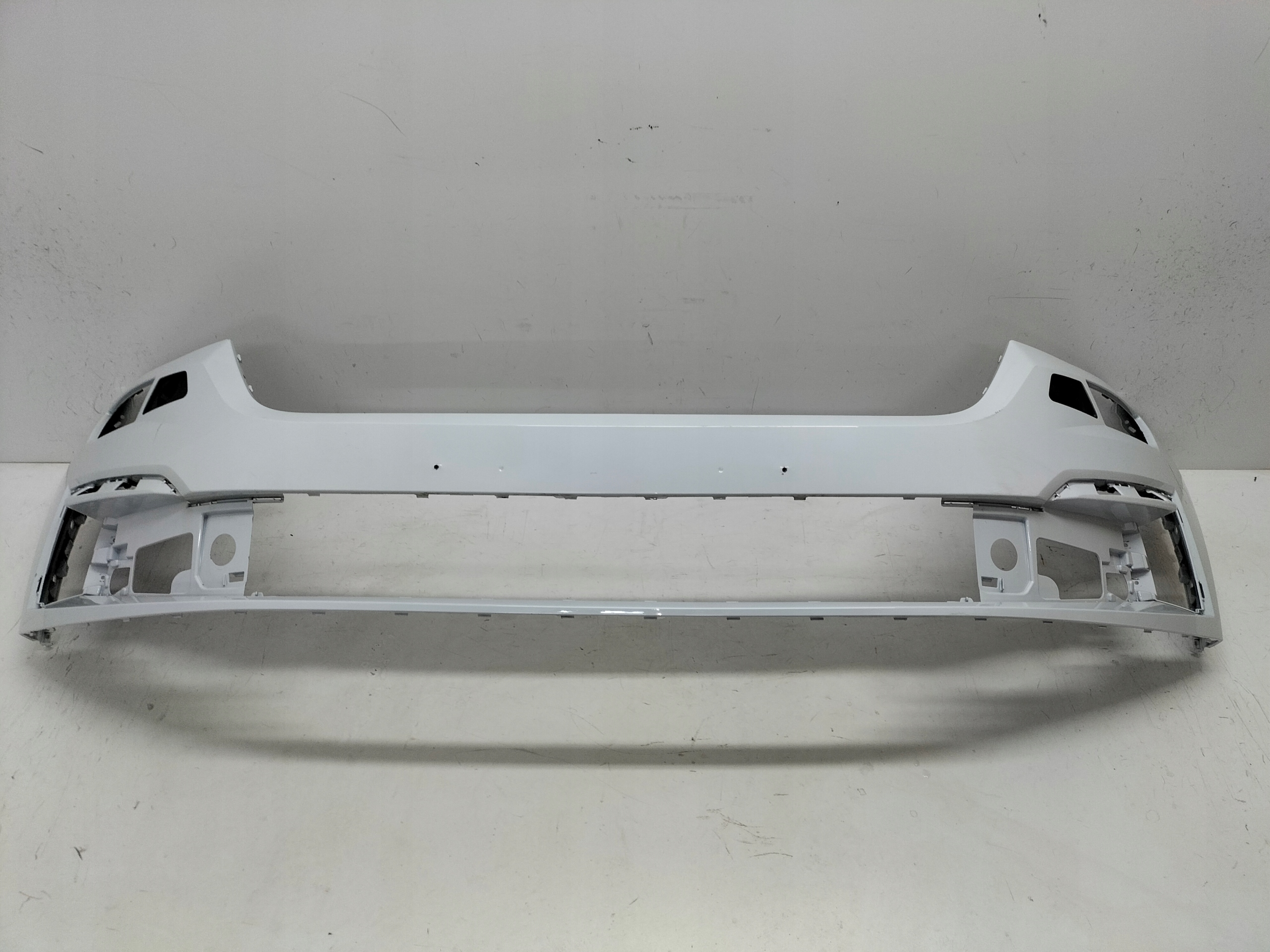 PREDNÝ NÁRAZNÍK SKODA KODIAQ LIFT 21-