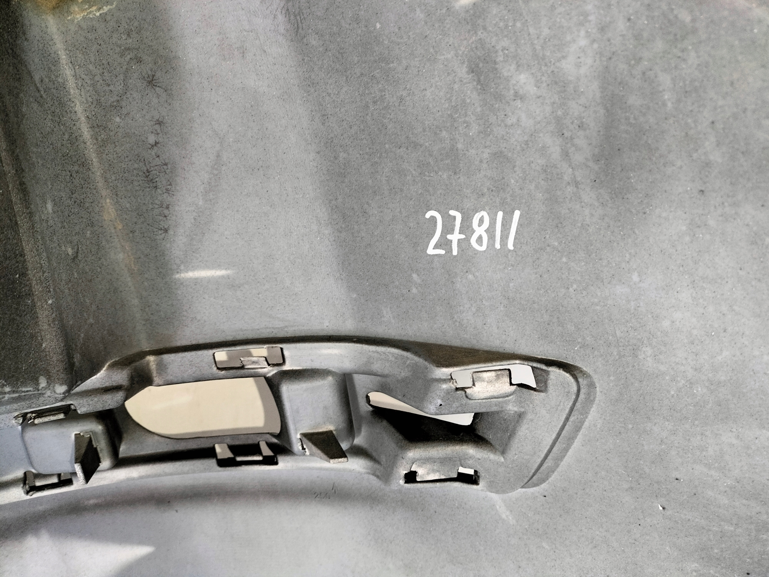 ZADNÝ NÁRAZNÍK CITROEN C4 04-08 5DVERE