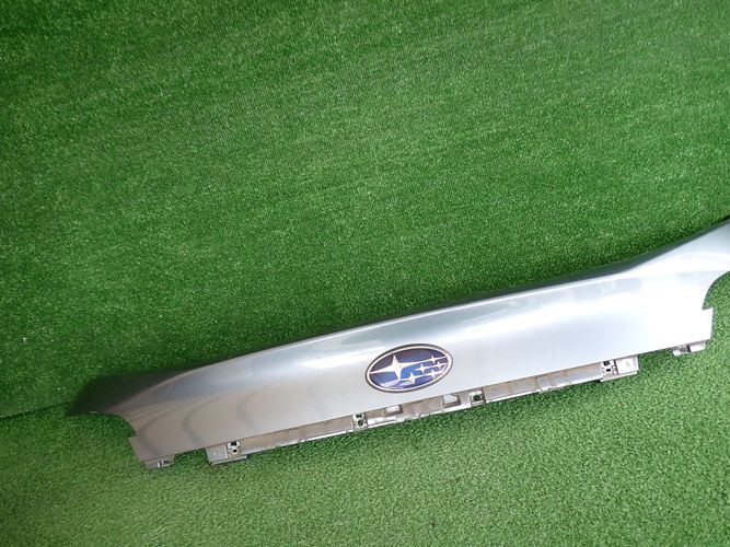 SUBARU LEVORG BLENDA LISTA ZADNEJ KAPOTY