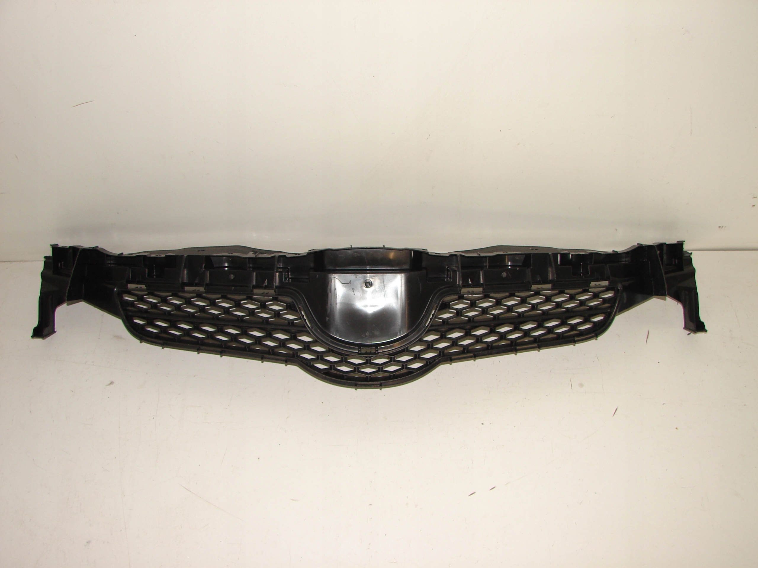MRIEZKA LISTA TOYOTA AURIS 06-10