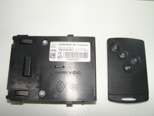 CITACKA KARTY RENAULT MEGANE III 08-15 285909828R