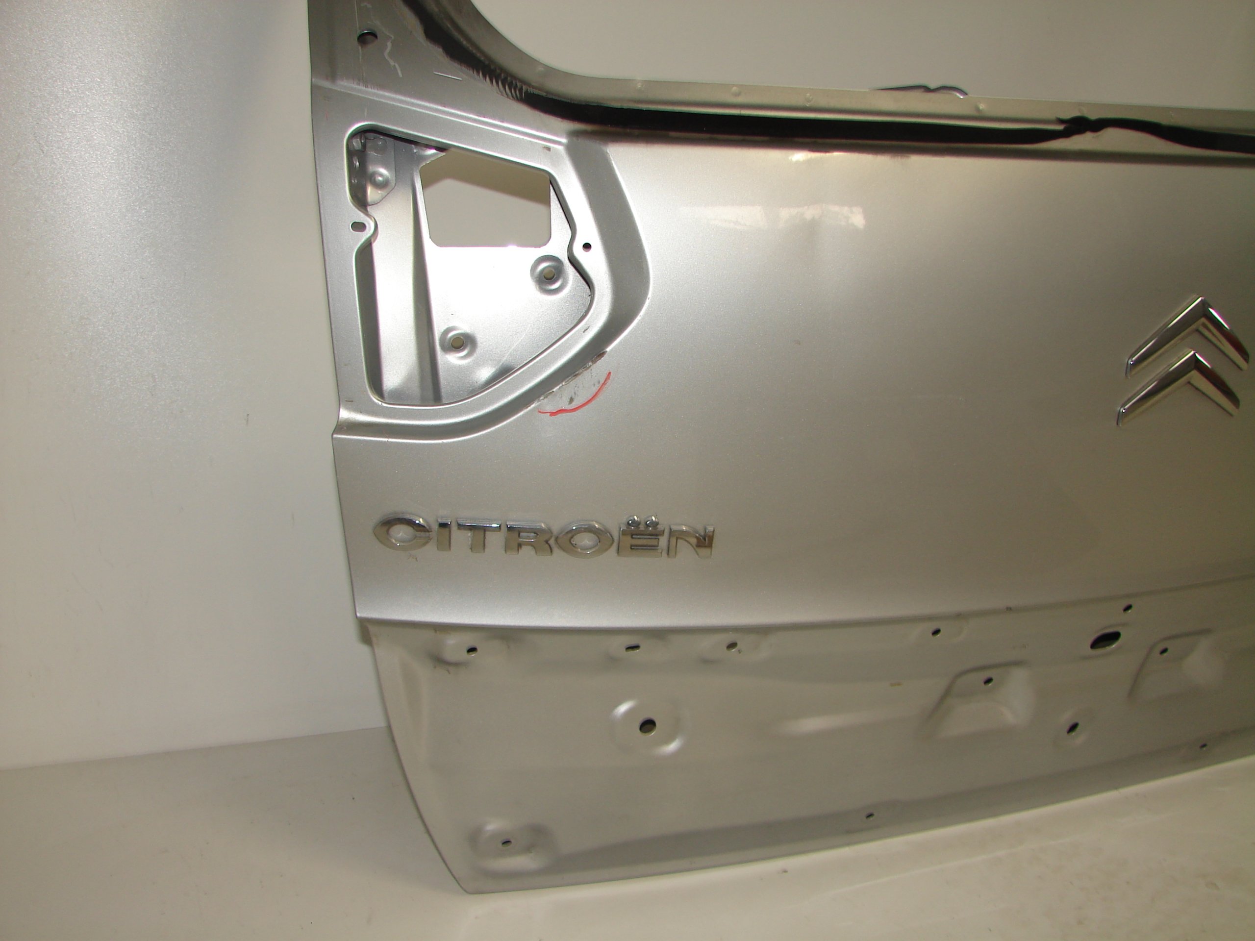 ZADNÁ KAPOTA CITROEN C4 PICASSO 06-13