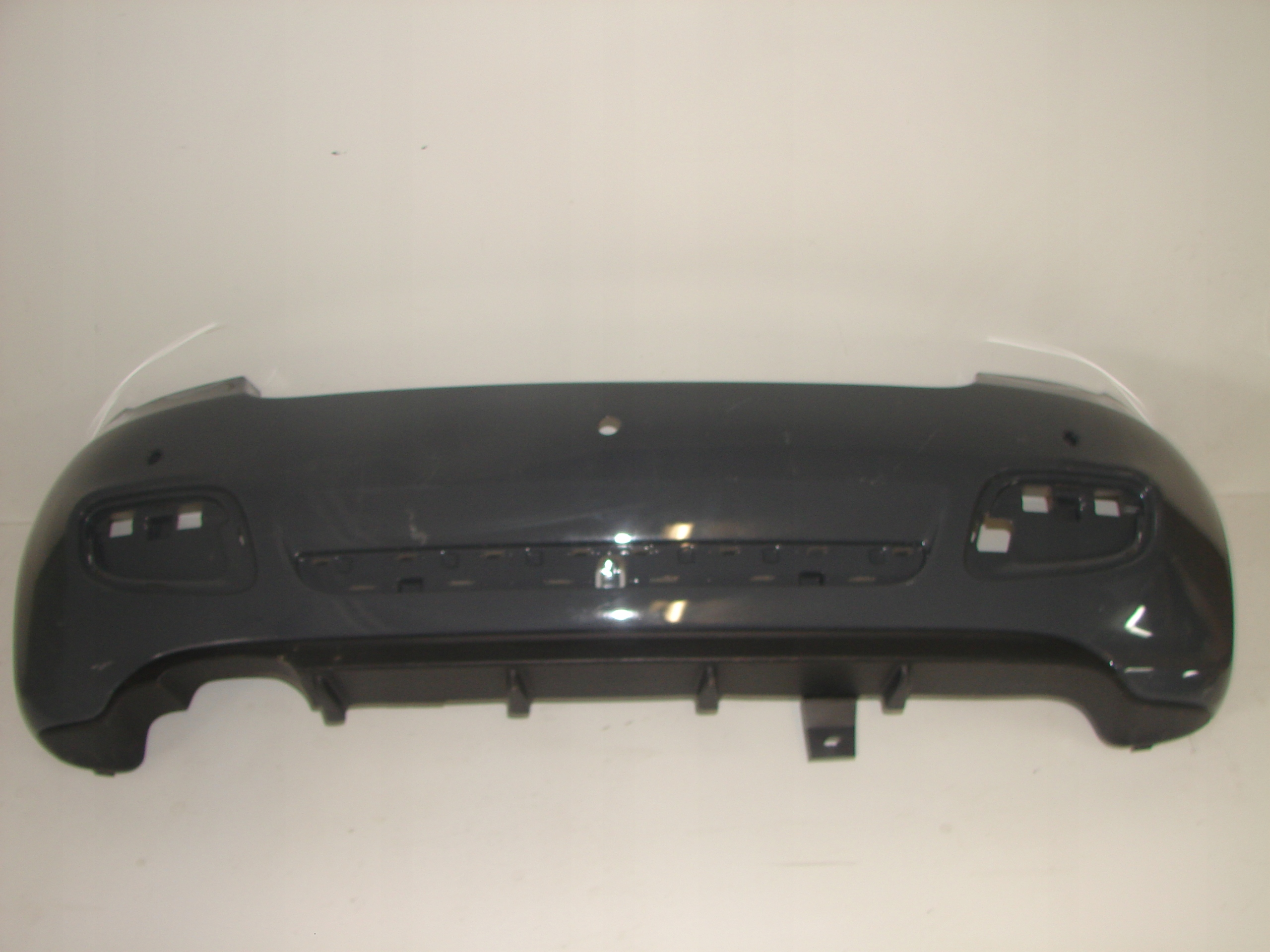 ZADNÝ NÁRAZNÍK FIAT 500 SPORT