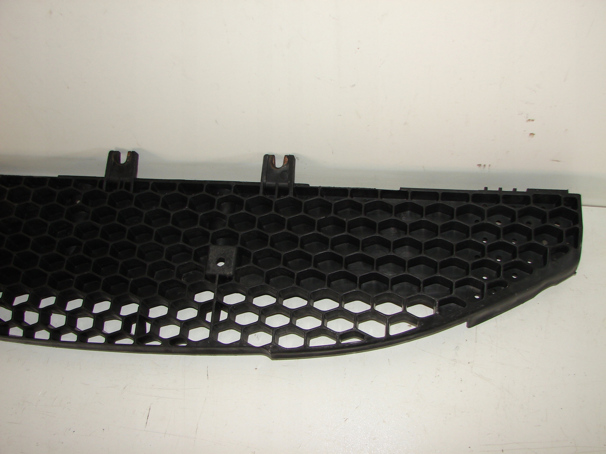 KRYT POD NARAZNIK KIA CEED 06-09