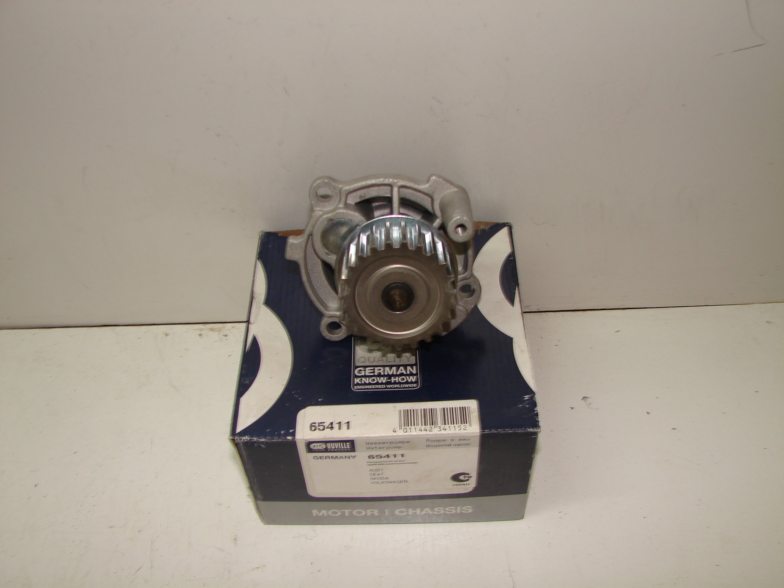 VODNA PUMPA AUDI SEAT VW RUVILLE 65411