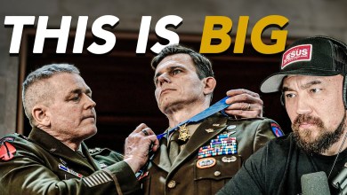 This Pilot Risked it all | Receives Medal of Honor This Pilot Risked it all | Receives Medal of Honor