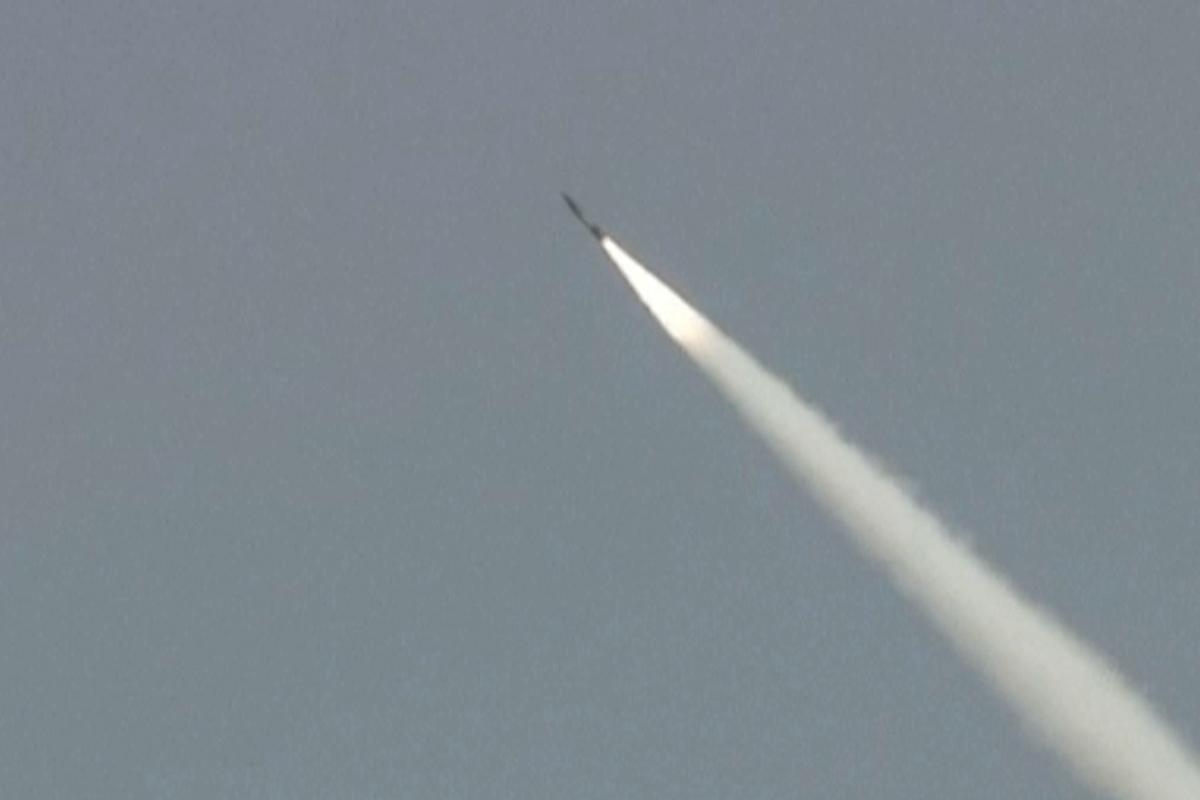 Infiles de prueba de Pakistán Missiles balísticos a medida que aumentan las tensiones con India Infiles de prueba de Pakistán Missiles balísticos a medida que aumentan las tensiones con India