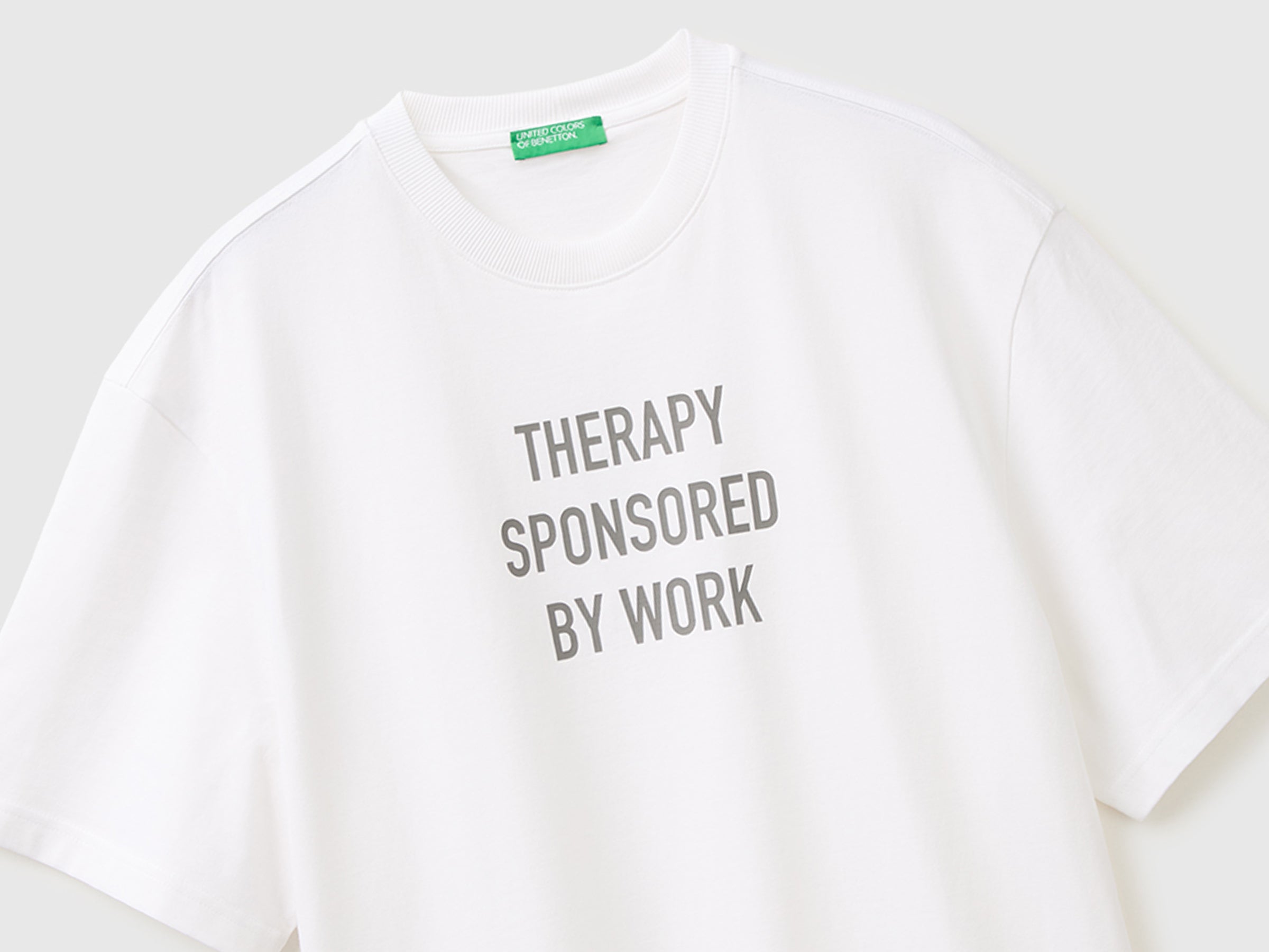 T-shirt coupe décontractée avec imprimé – Image 3