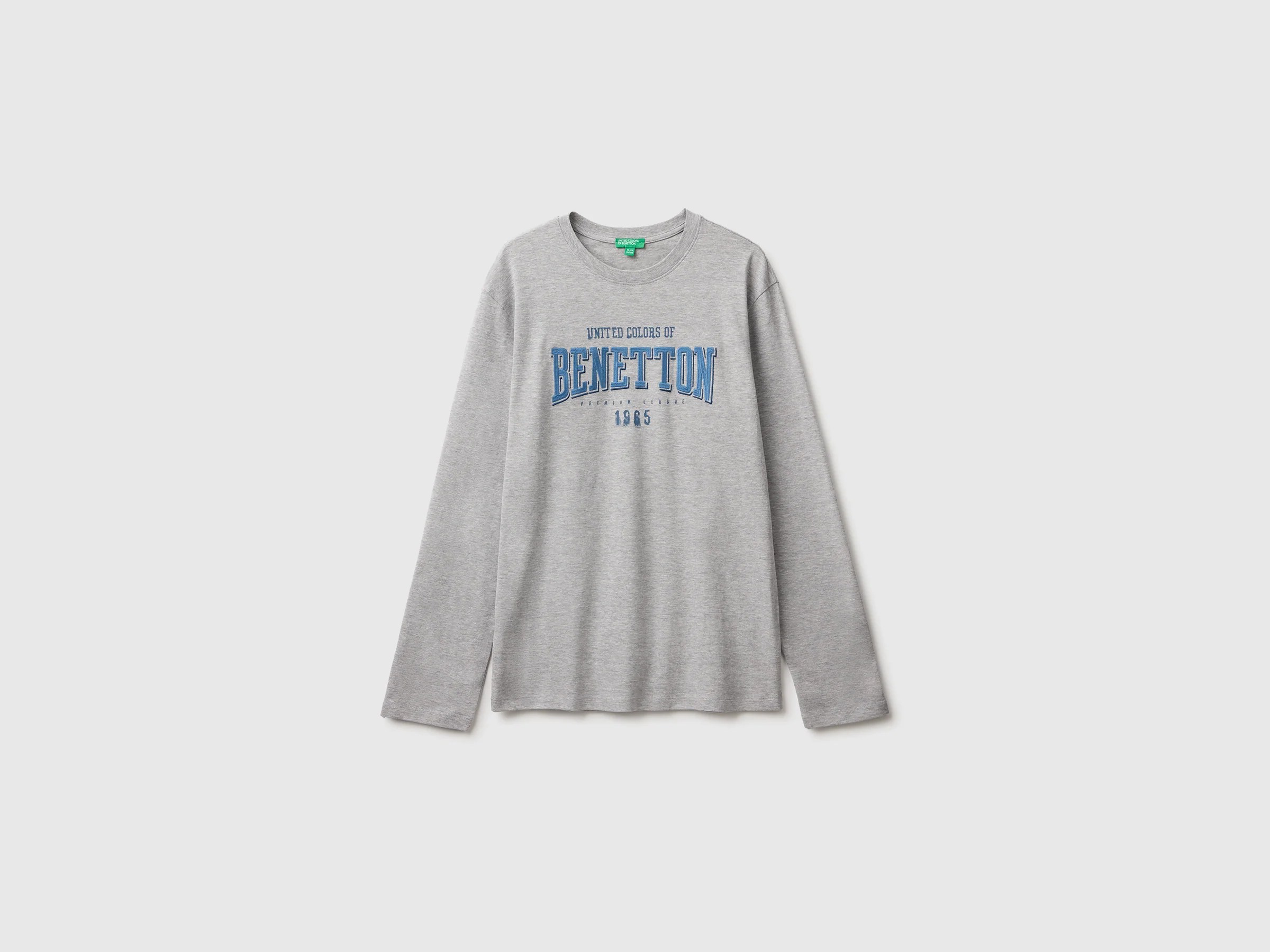 T-shirt avec imprimé et broderie T-shirt avec imprimé et broderie