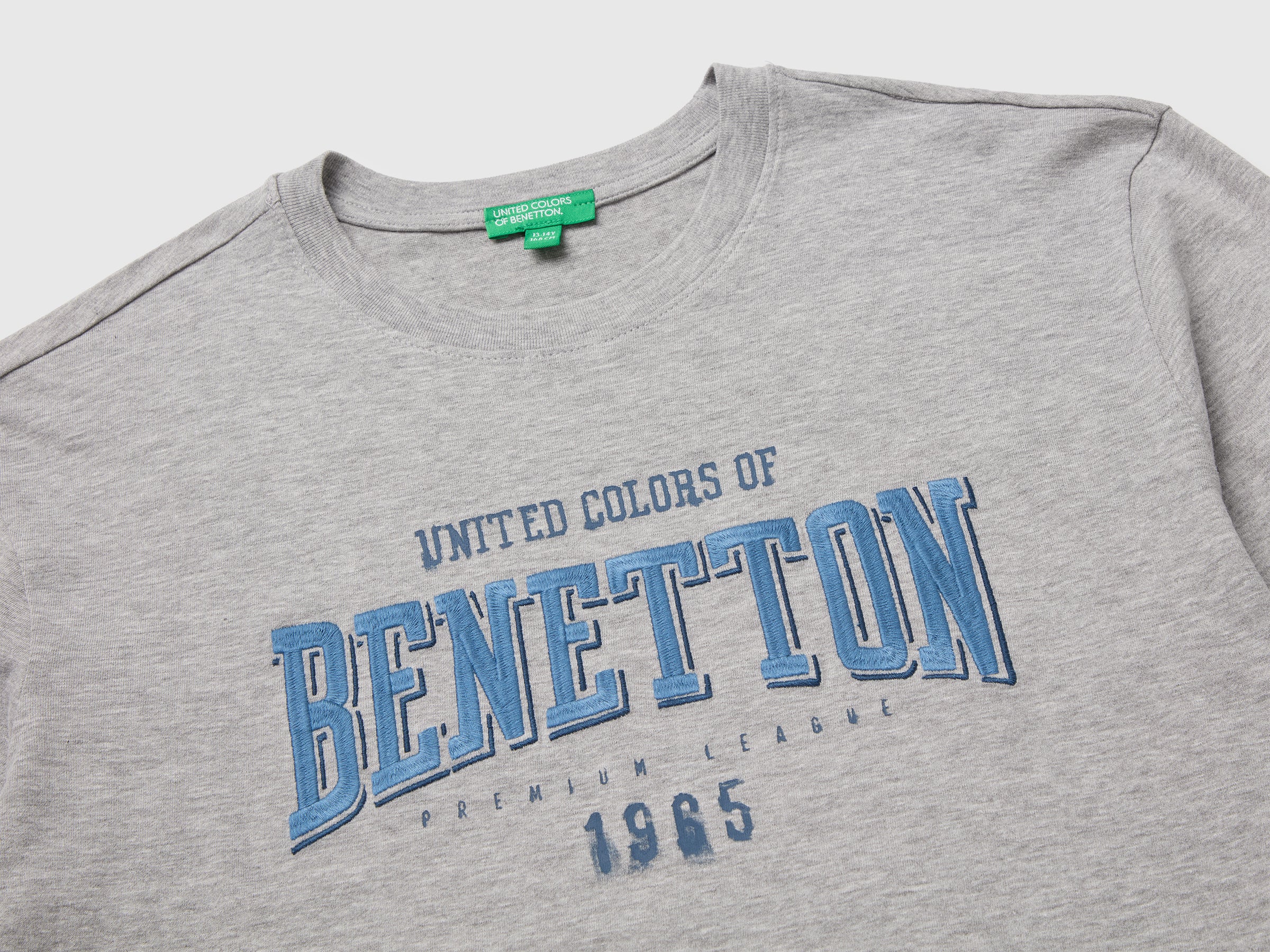 T-shirt avec imprimé et broderie – Image 3