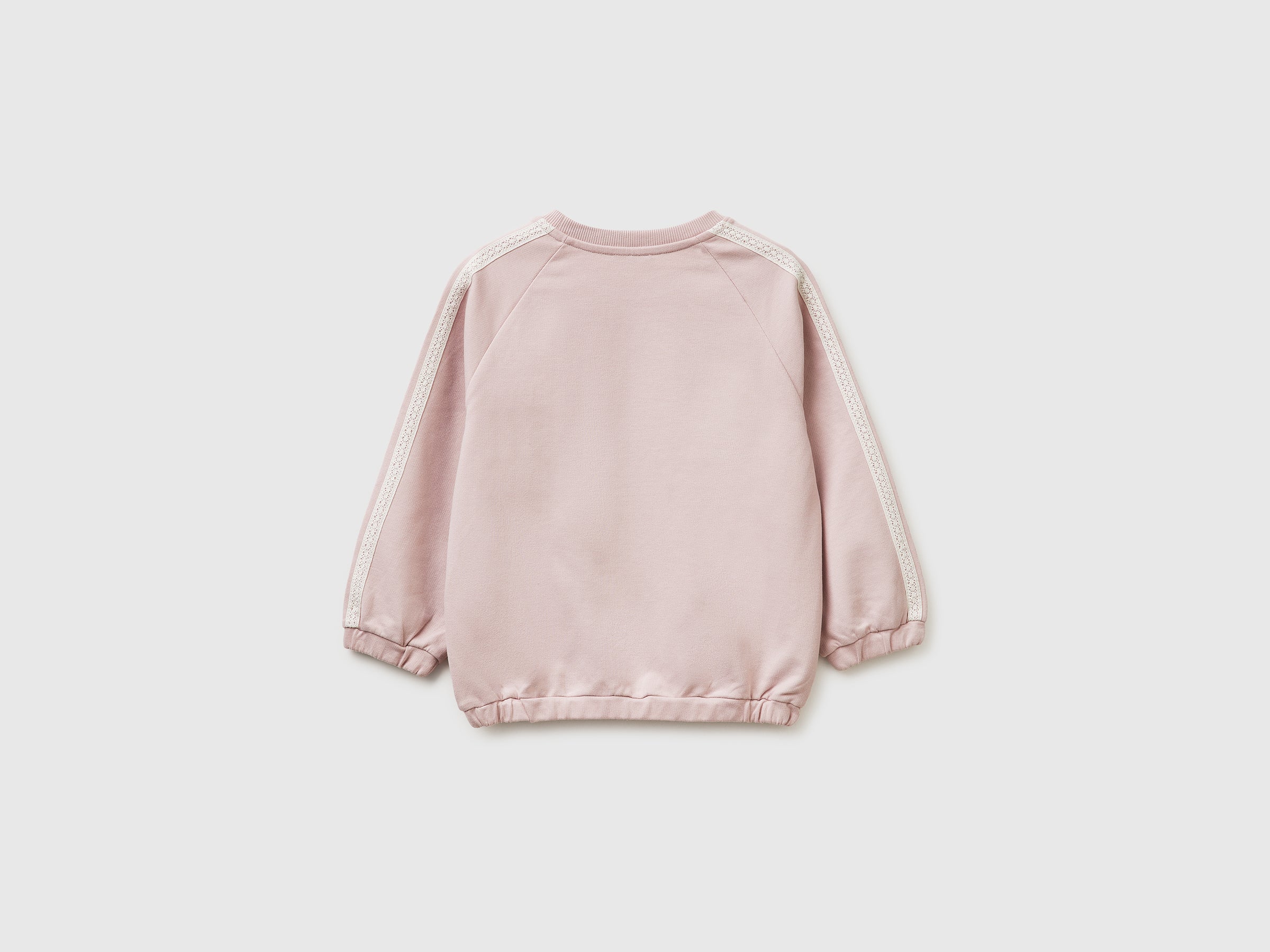 Sweat-shirt orné de dentelle et de broderies – Image 2