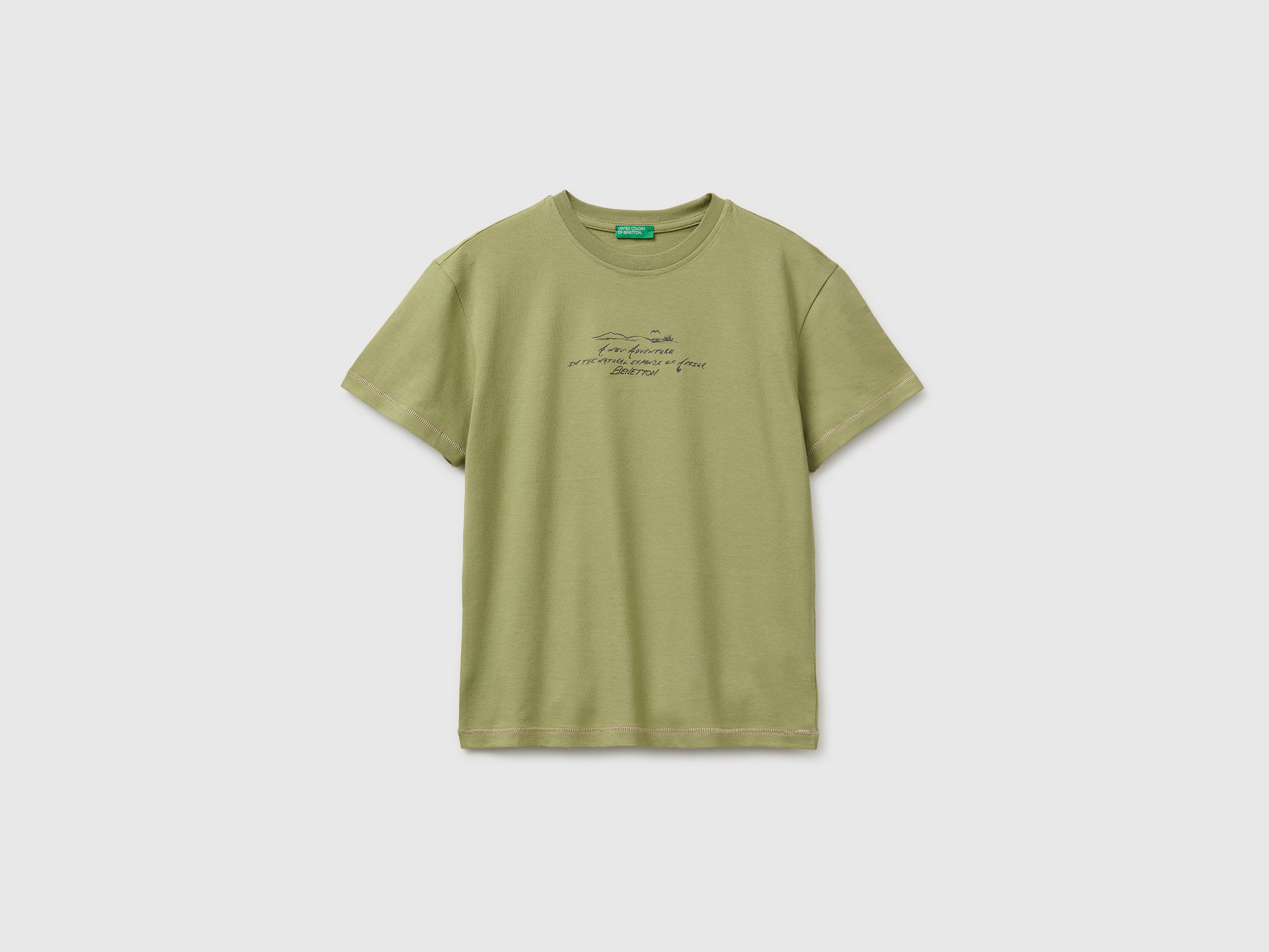 T-shirt oversize imprimé et brodé T-shirt oversize imprimé et brodé