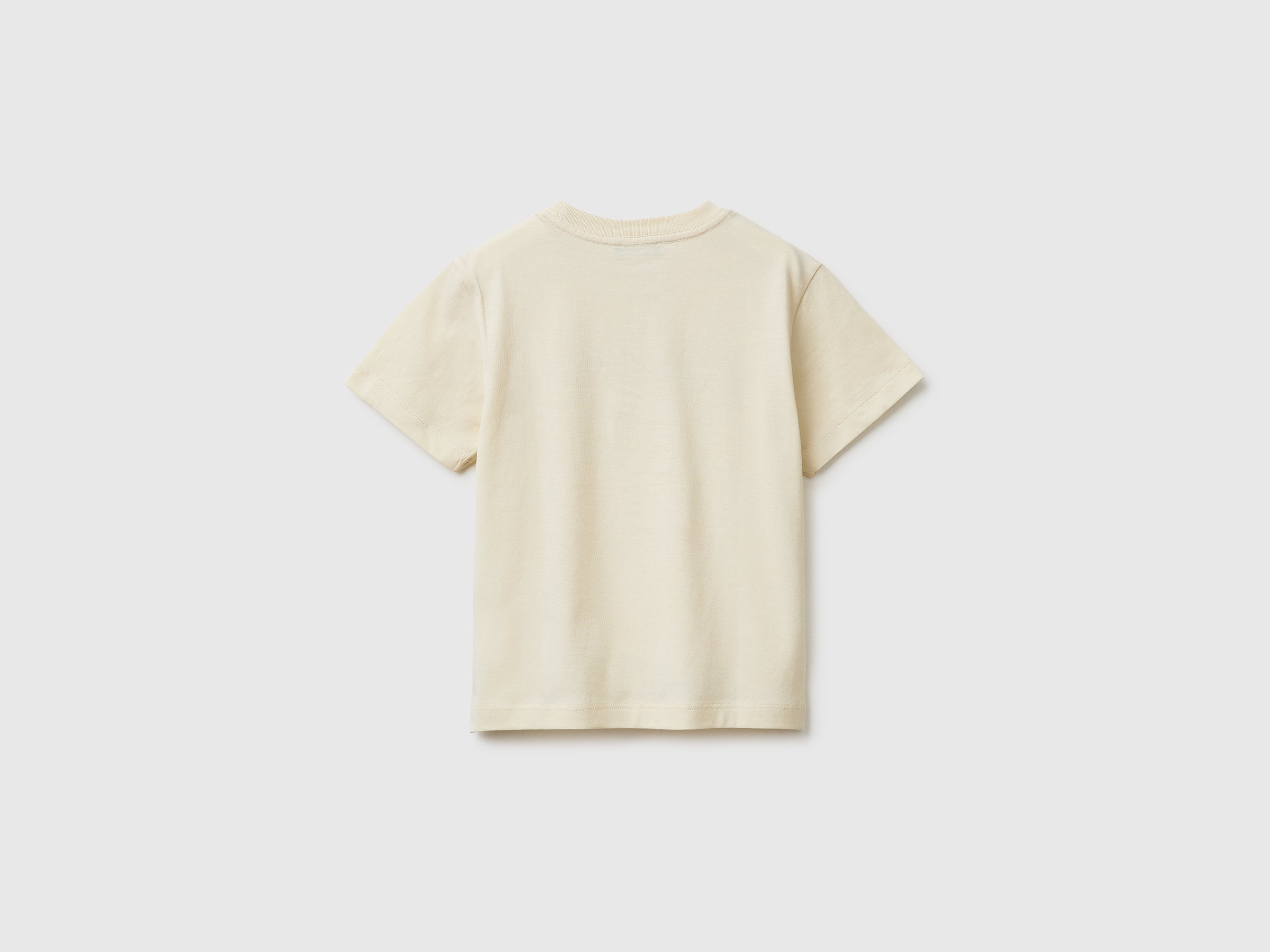 T-shirt avec impression et application – Image 2
