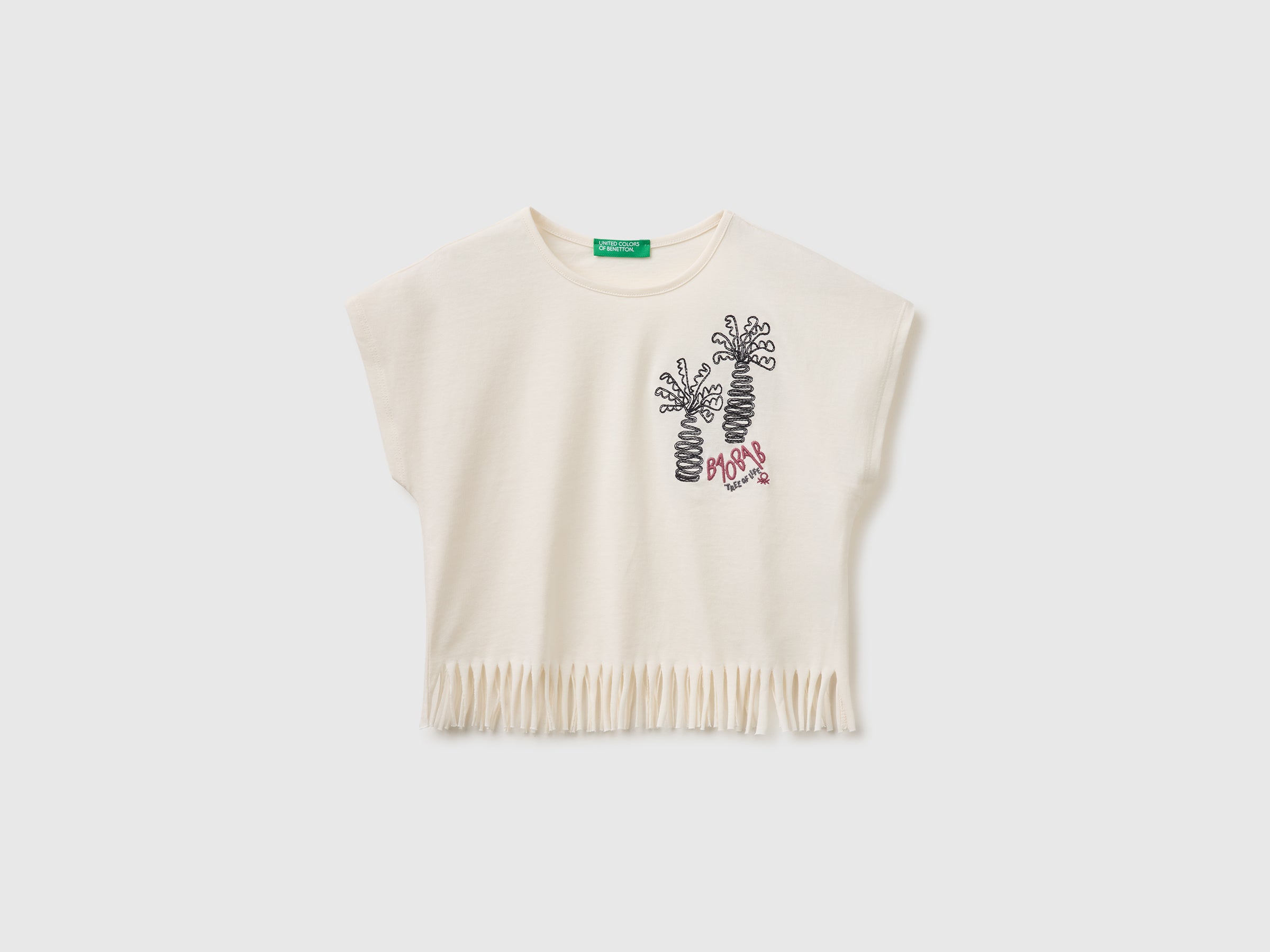 T-shirt à franges et broderie T-shirt à franges et broderie