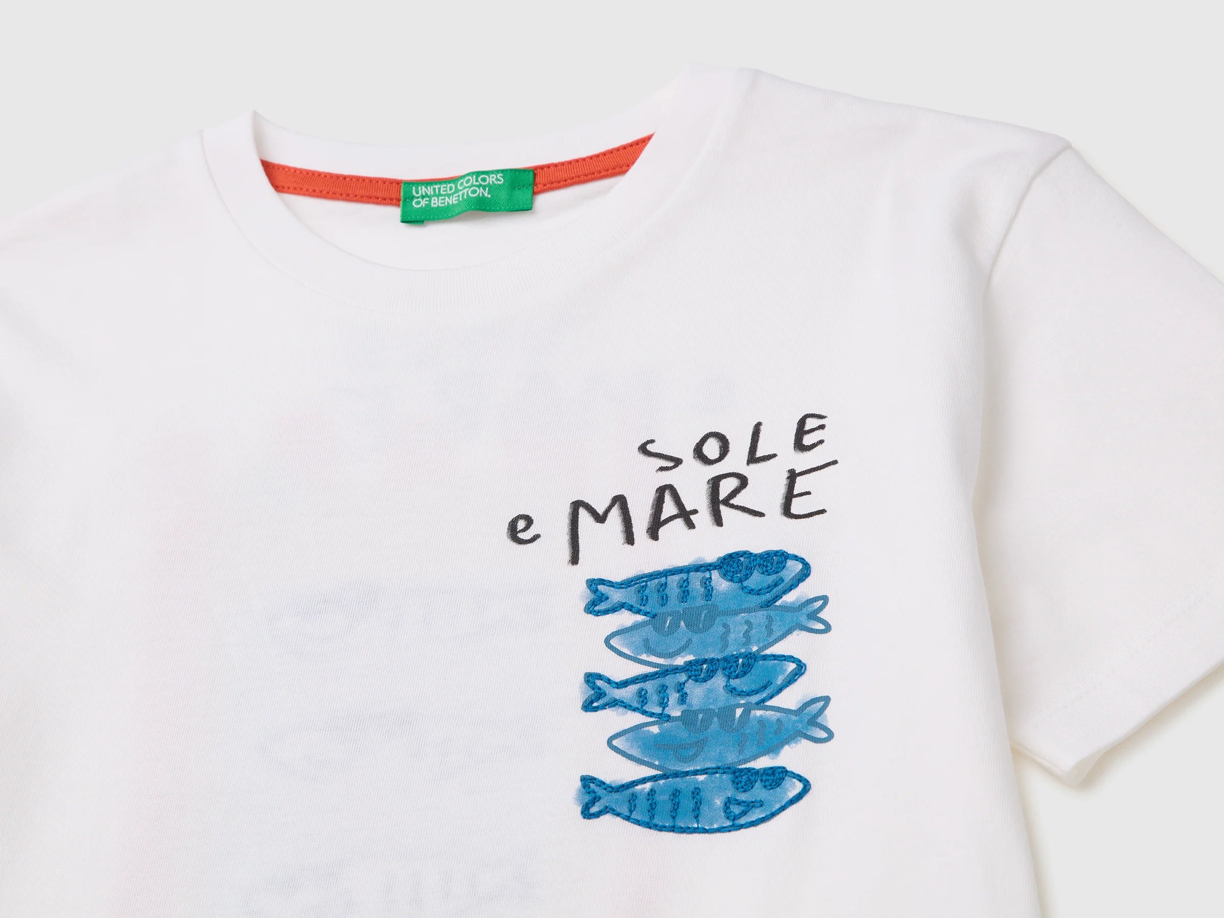 T-shirt oversize imprimé et brodé T-shirt oversize imprimé et brodé