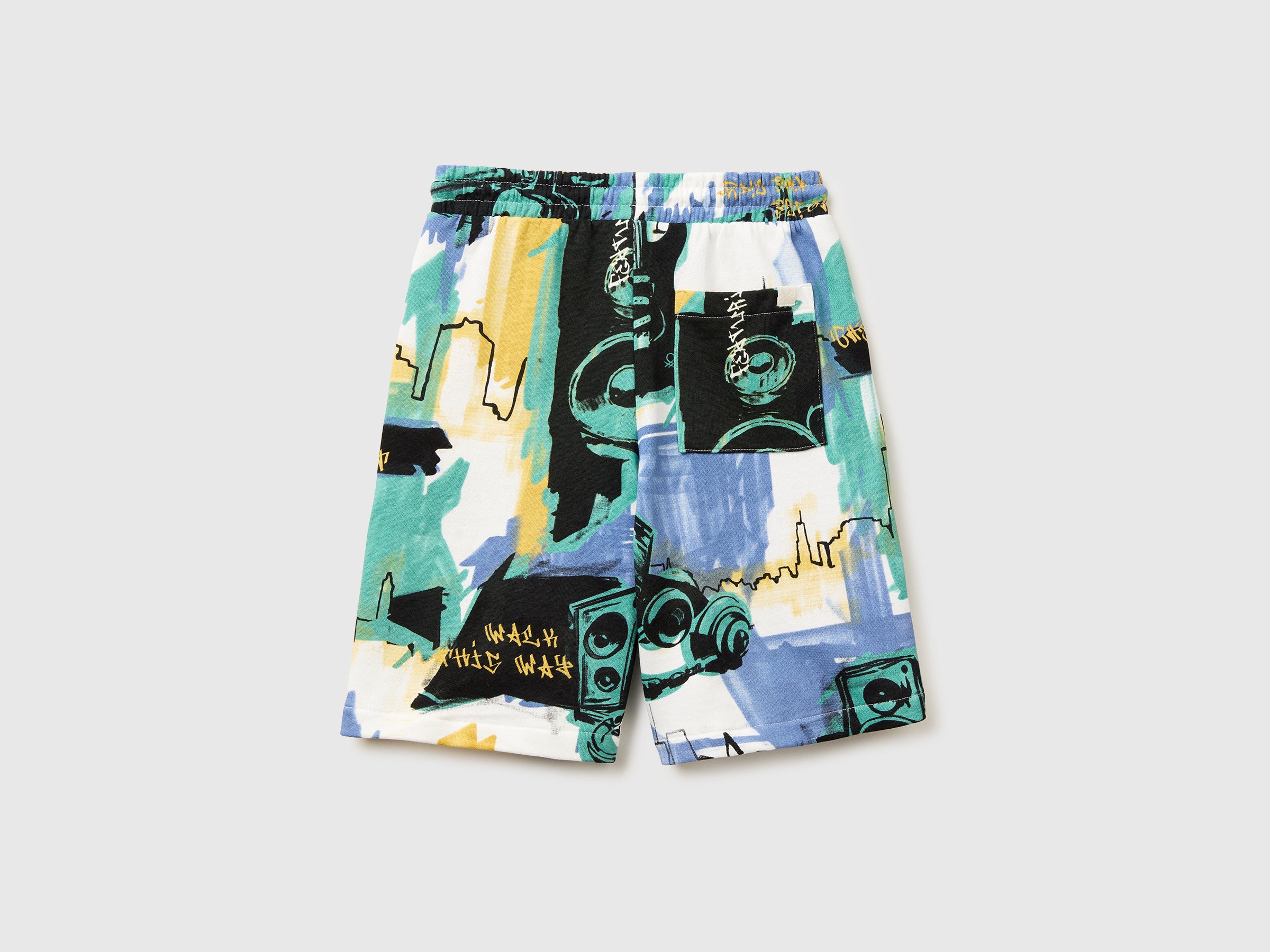 Bermuda oversize en polaire imprimée – Image 2