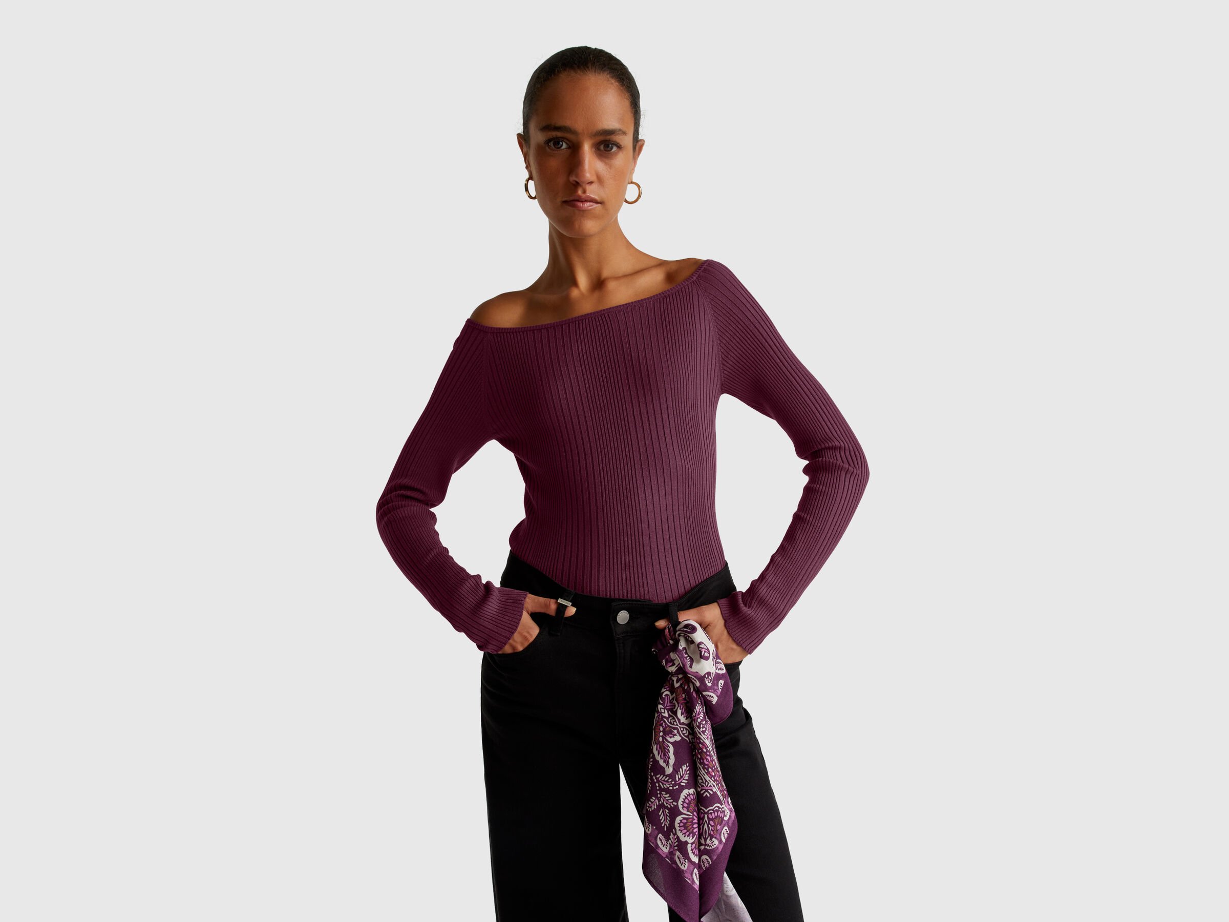 Slim fit sweater Slim fit sweater